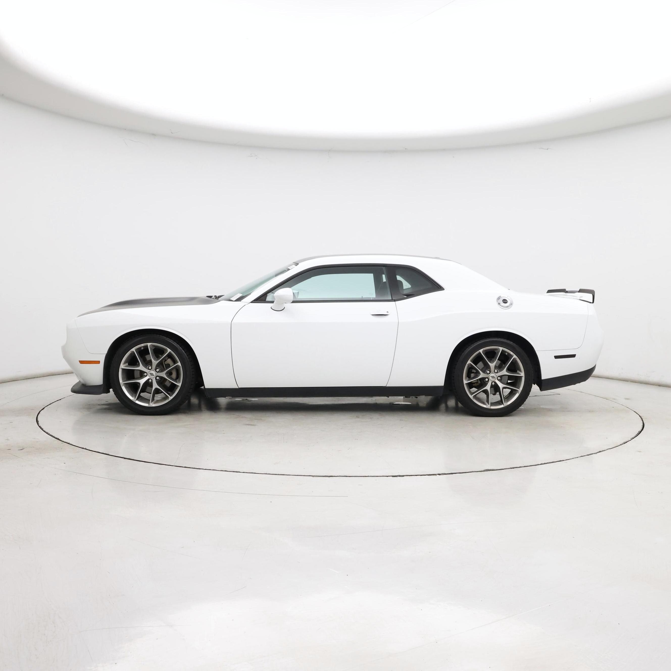 Thumbnail: 2022 Dodge Challenger - 3
