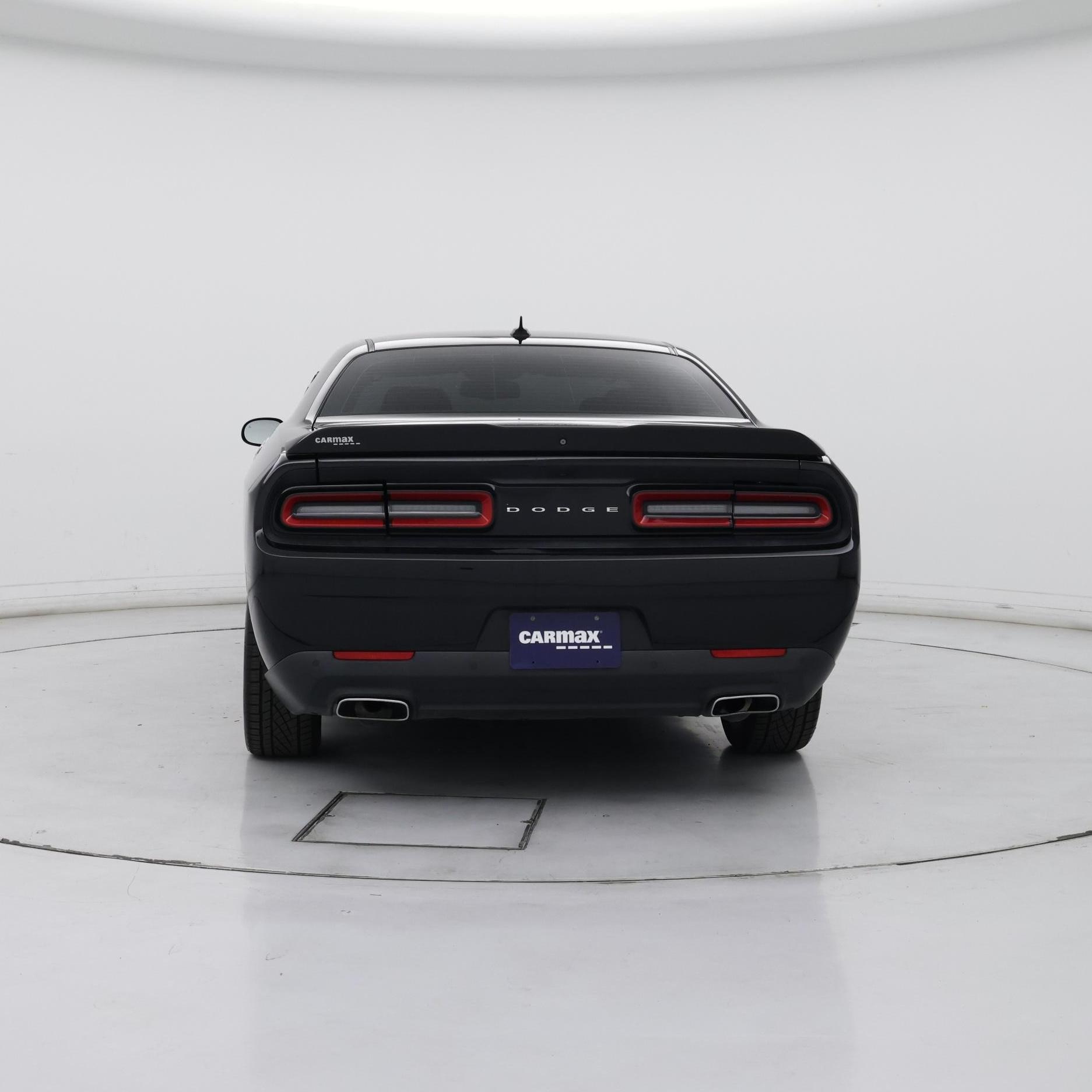 Thumbnail: 2015 Dodge Challenger - 6