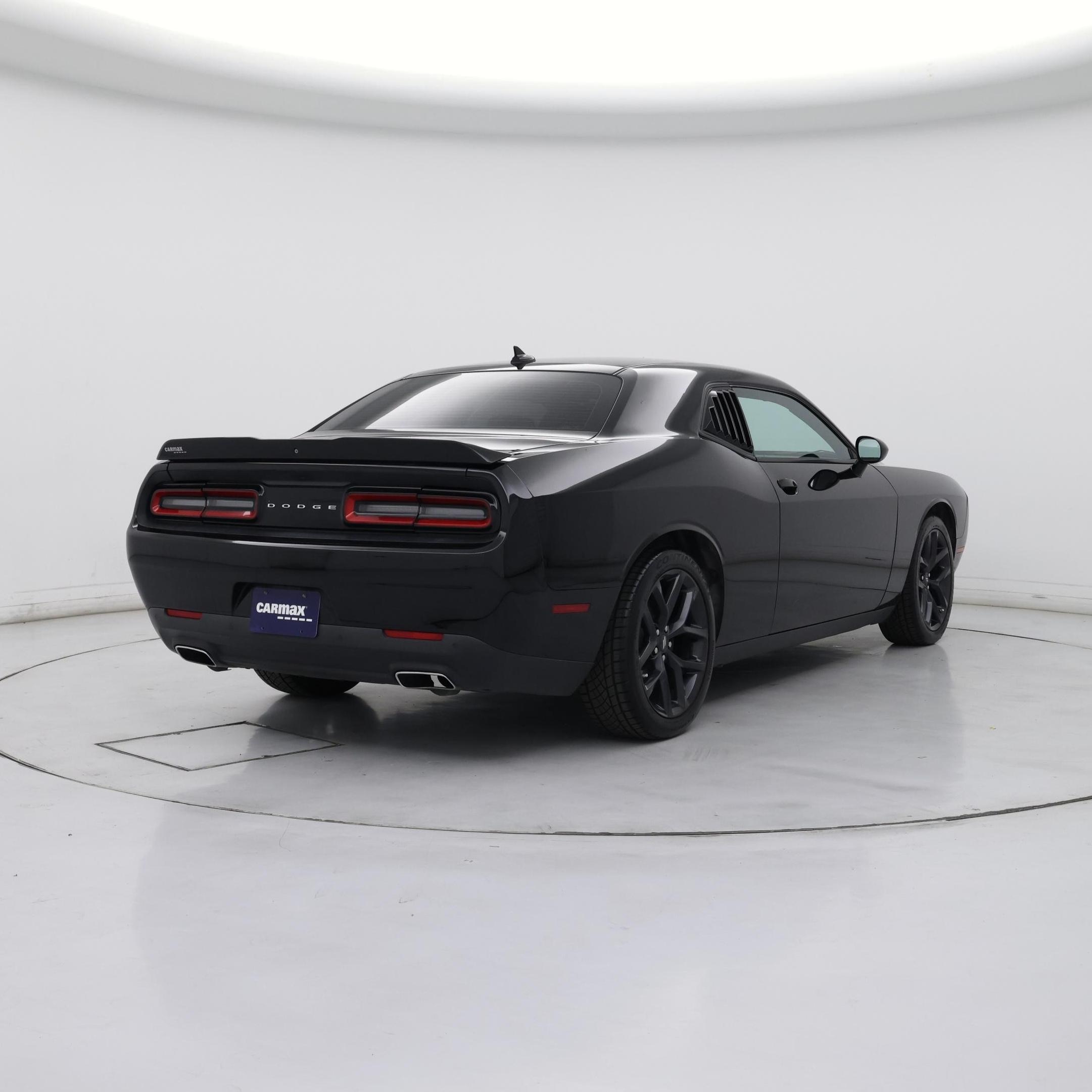 Thumbnail: 2015 Dodge Challenger - 8