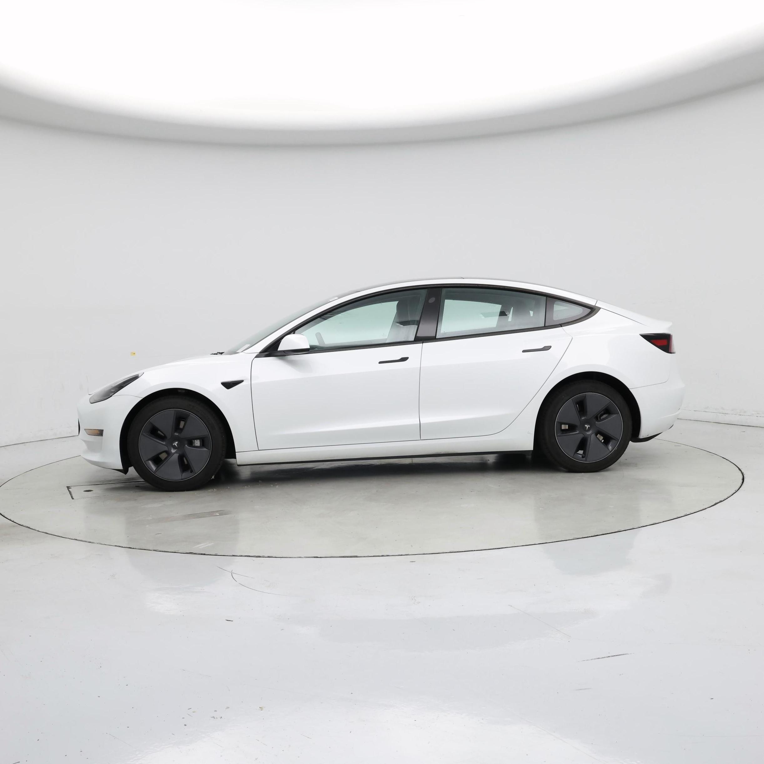 Thumbnail: 2023 Tesla Model 3 - 3