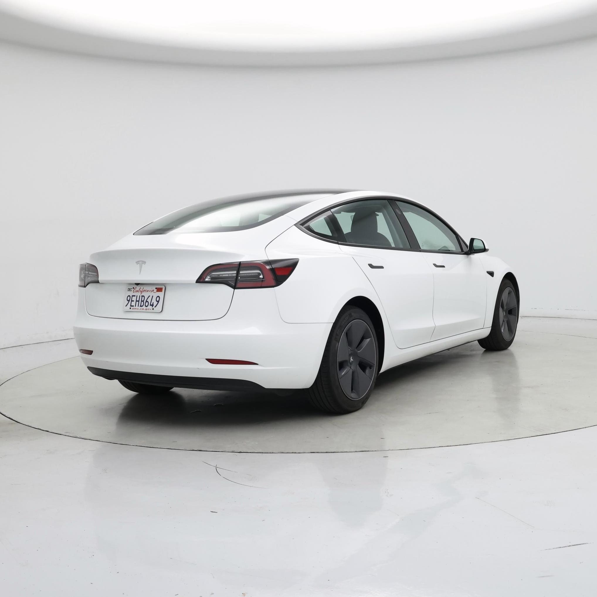 Thumbnail: 2023 Tesla Model 3 - 8