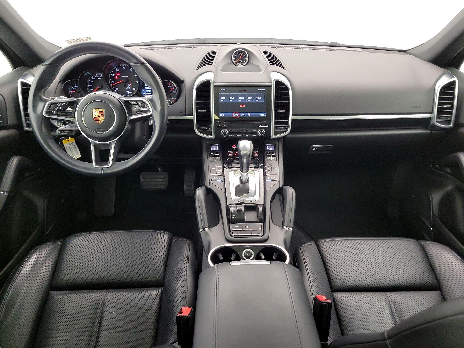 Thumbnail: 2018 Porsche Cayenne - 9