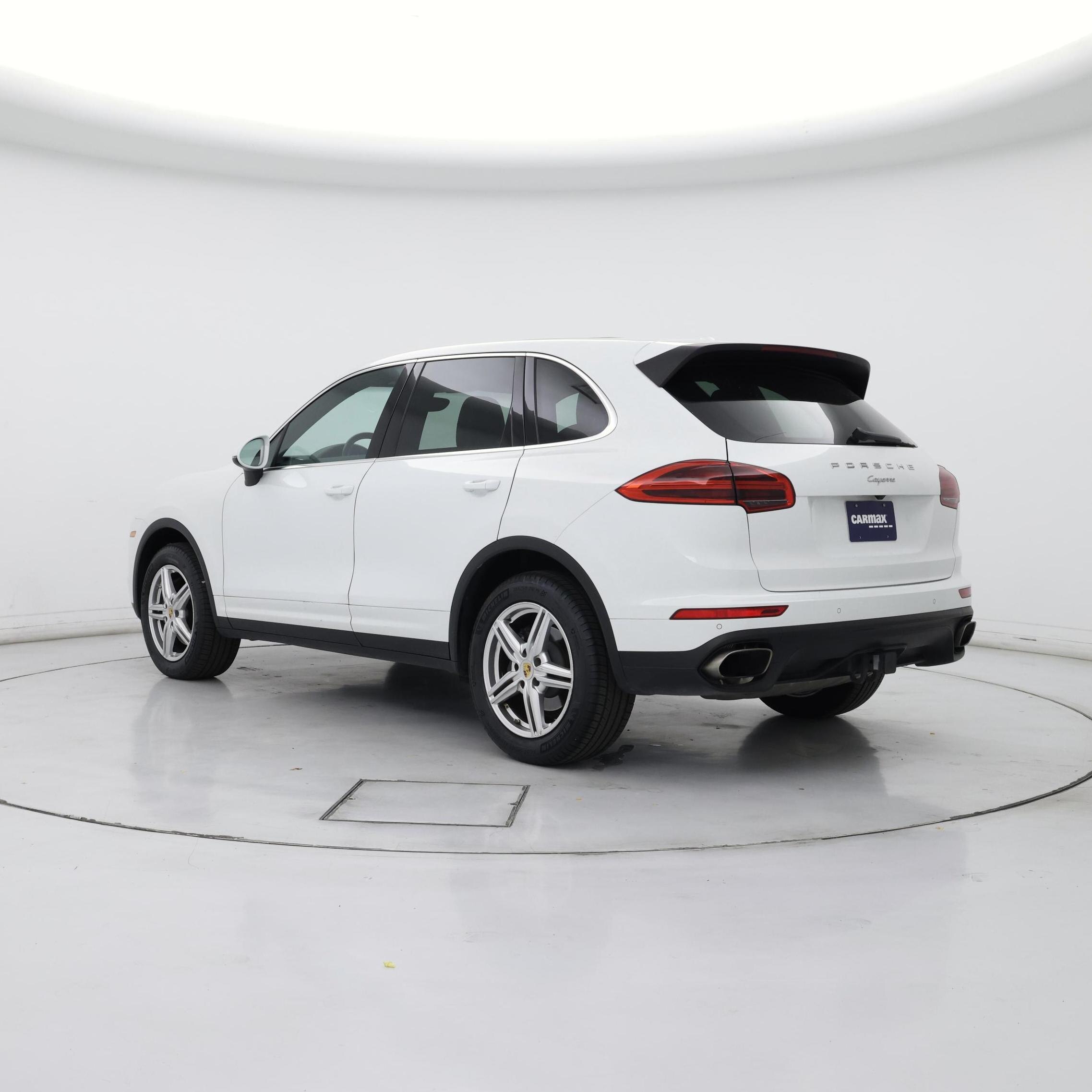 Thumbnail: 2018 Porsche Cayenne - 2
