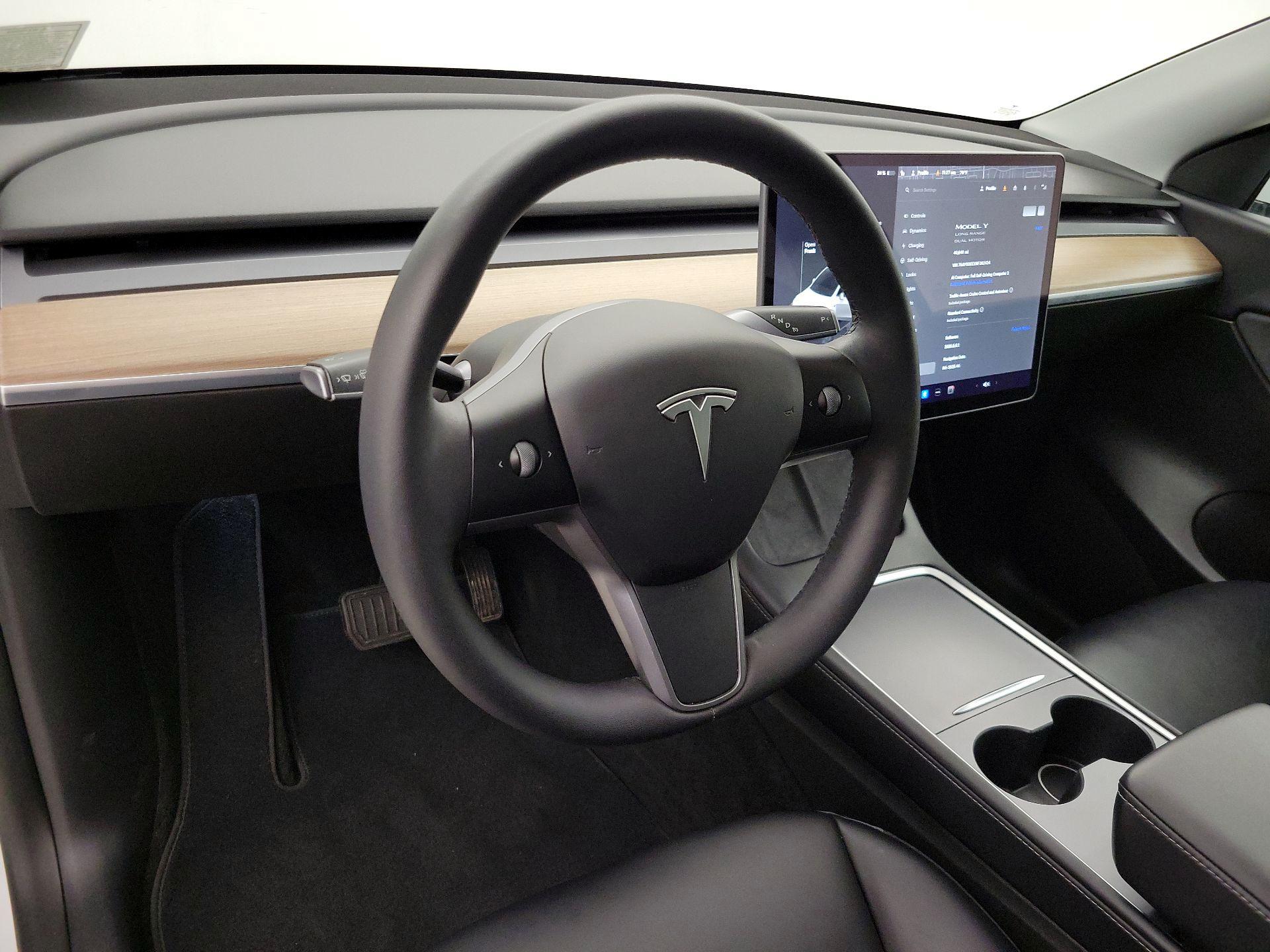 Thumbnail: 2022 Tesla Model Y - 9