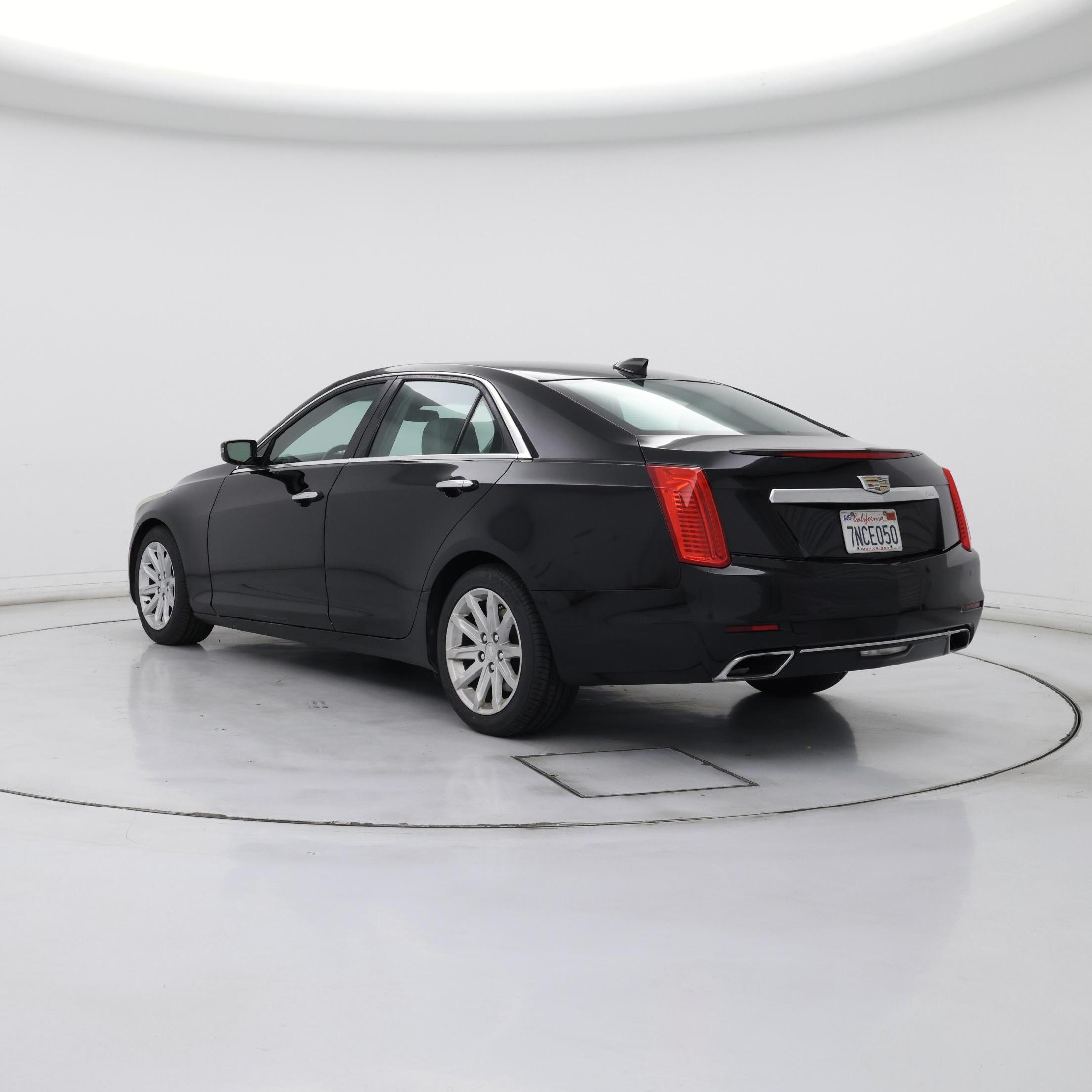 Thumbnail: 2015 Cadillac CTS - 2