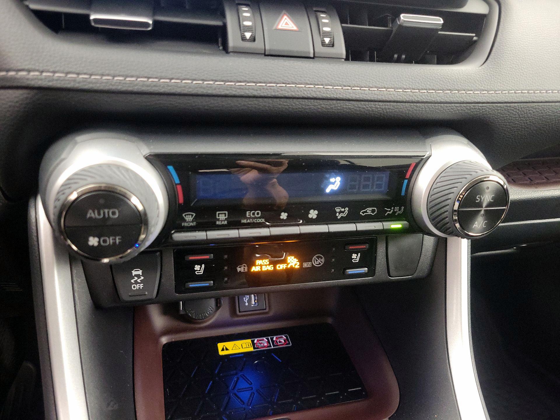 Thumbnail: 2025 Toyota RAV4 - 16