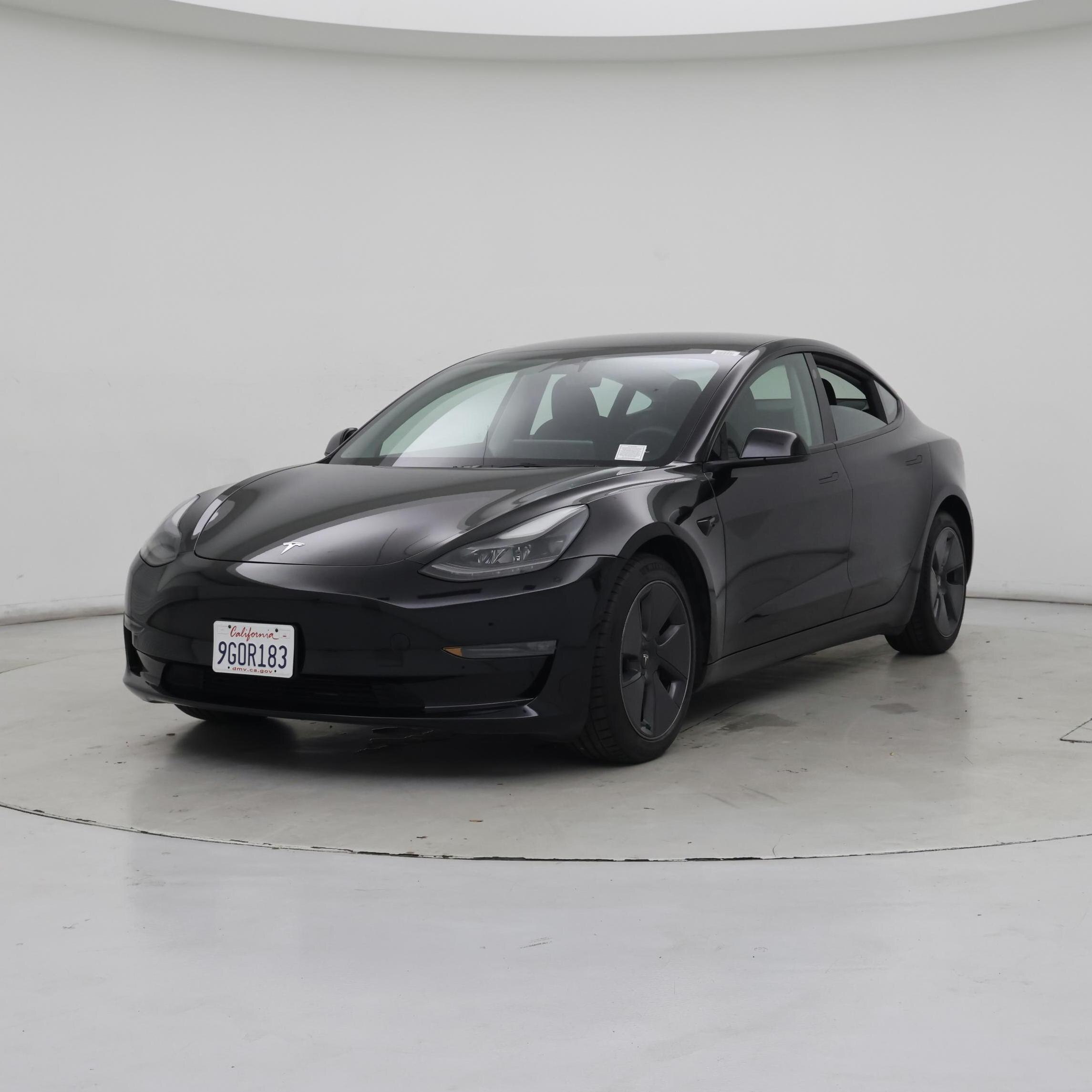 Thumbnail: 2023 Tesla Model 3 - 4