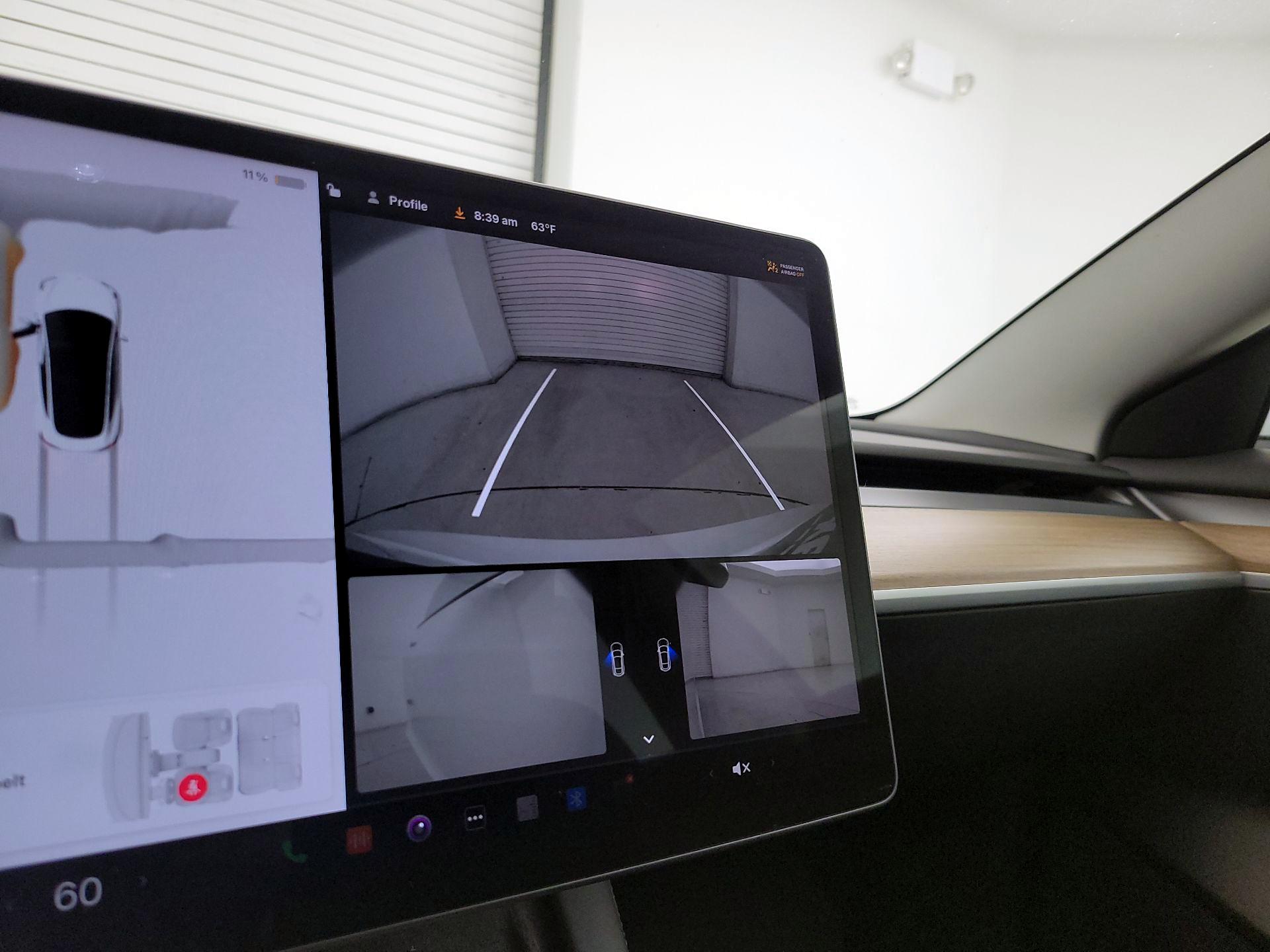 Thumbnail: 2023 Tesla Model 3 - 14