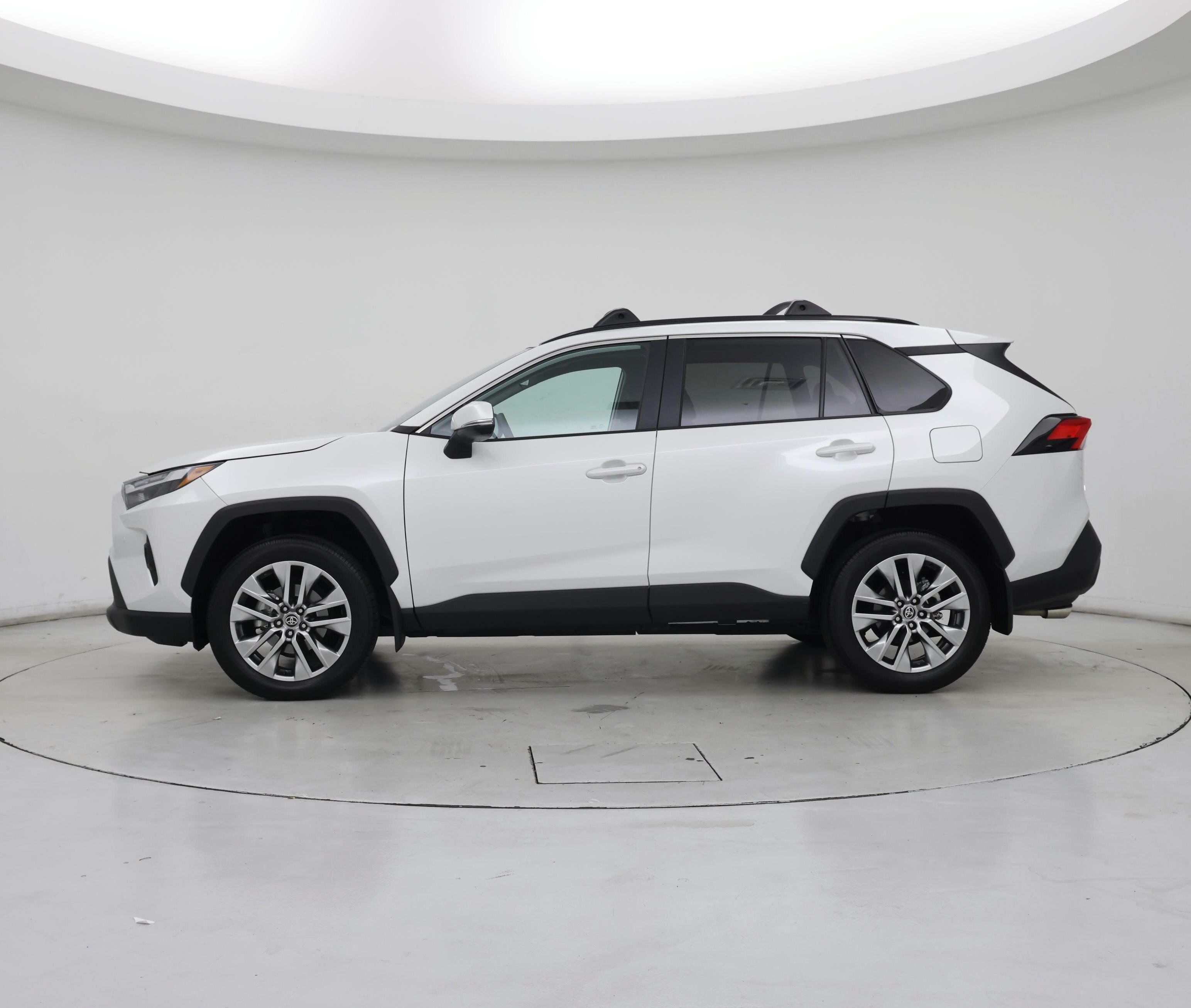 Thumbnail: 2023 Toyota RAV4 - 3