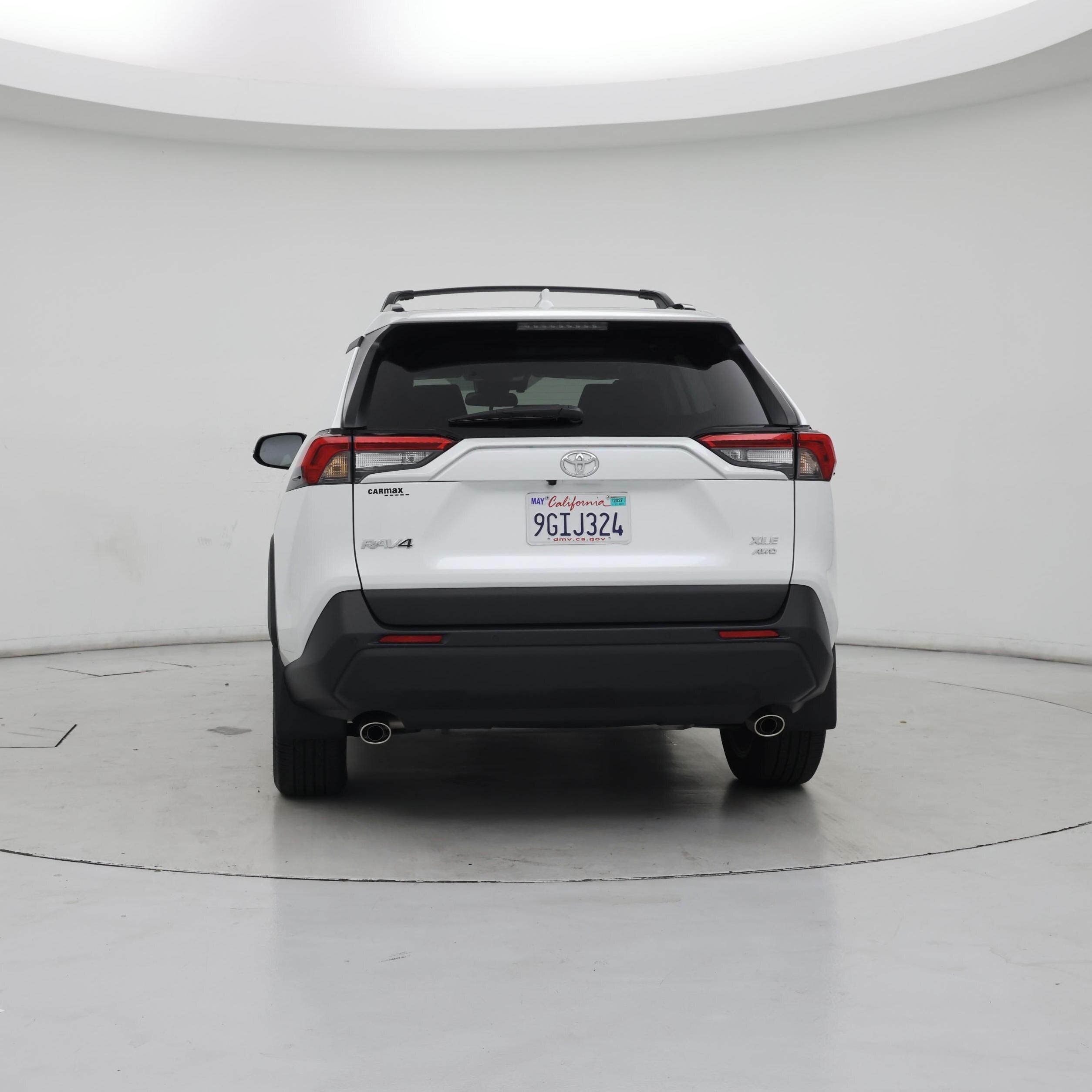 Thumbnail: 2023 Toyota RAV4 - 6