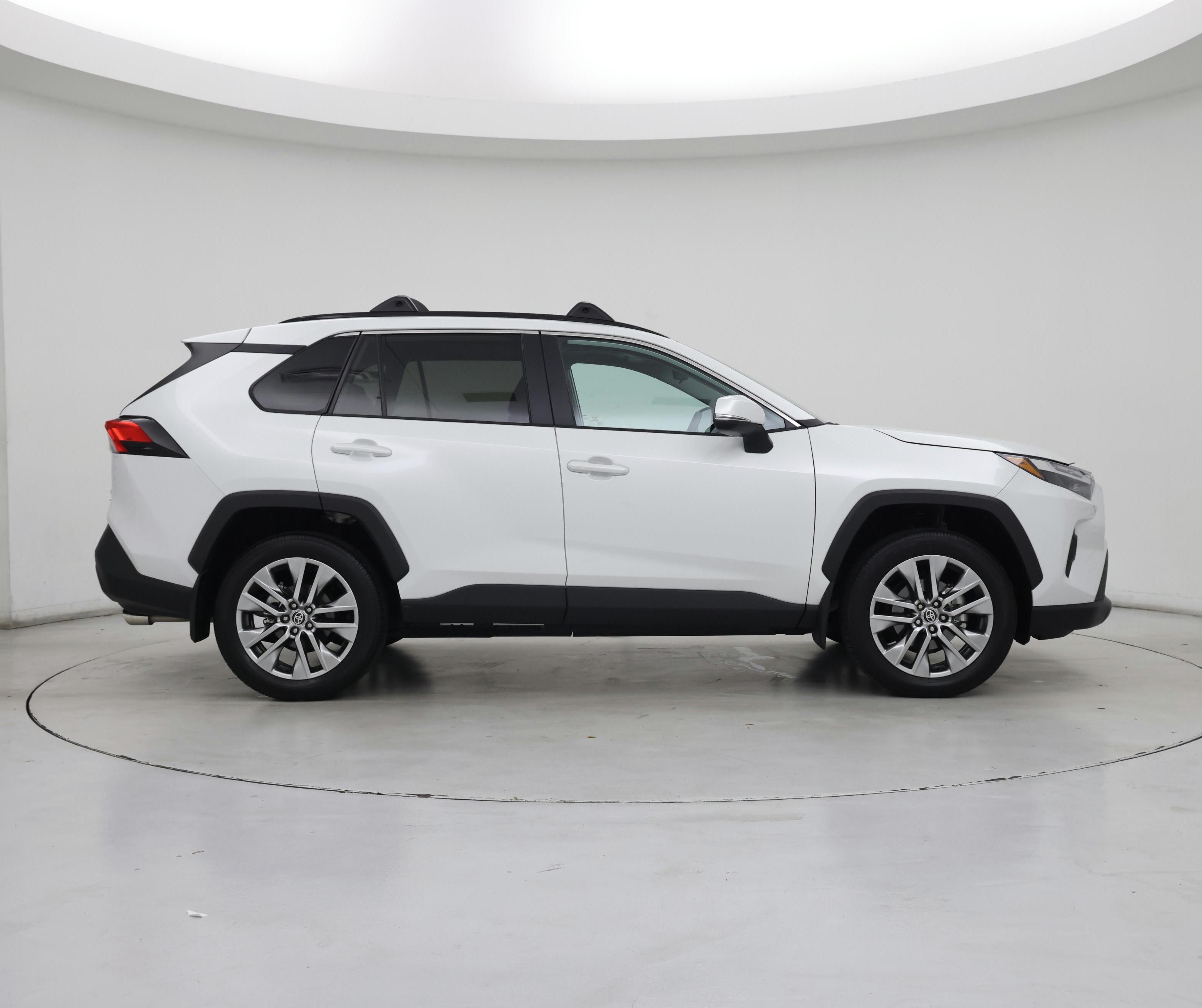 Thumbnail: 2023 Toyota RAV4 - 7