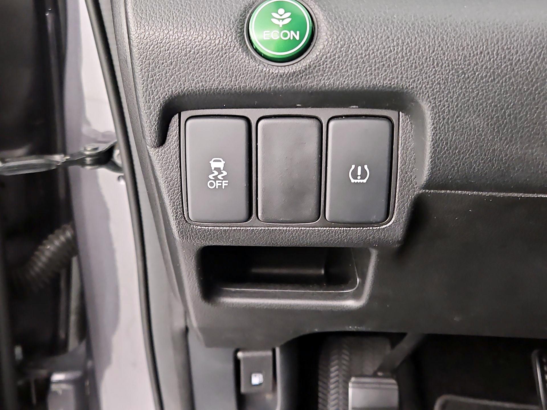 Thumbnail: 2016 Honda CR-V - 13