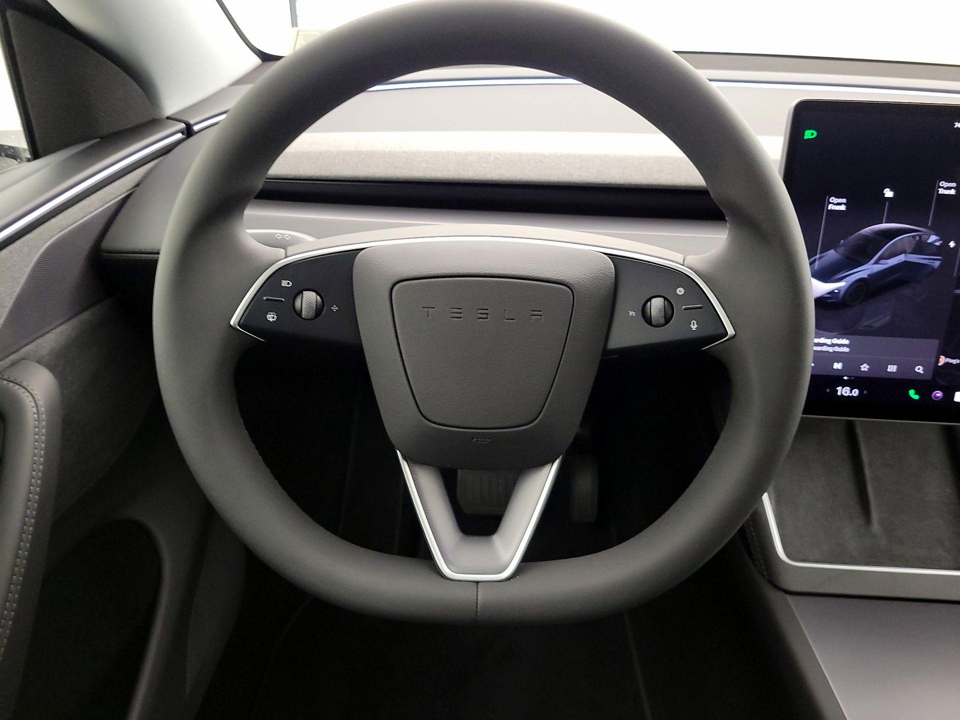 Thumbnail: 2026 Tesla Model Y - 10