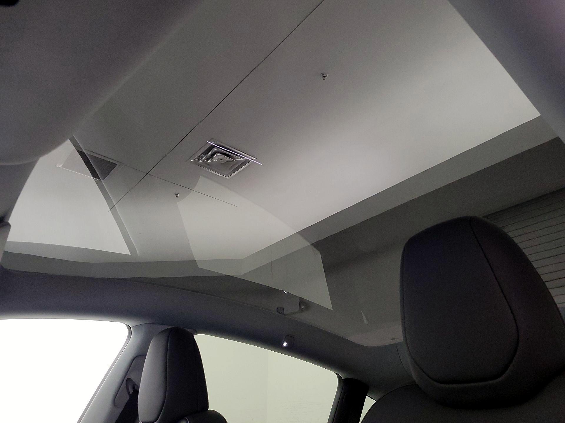 Thumbnail: 2026 Tesla Model Y - 18