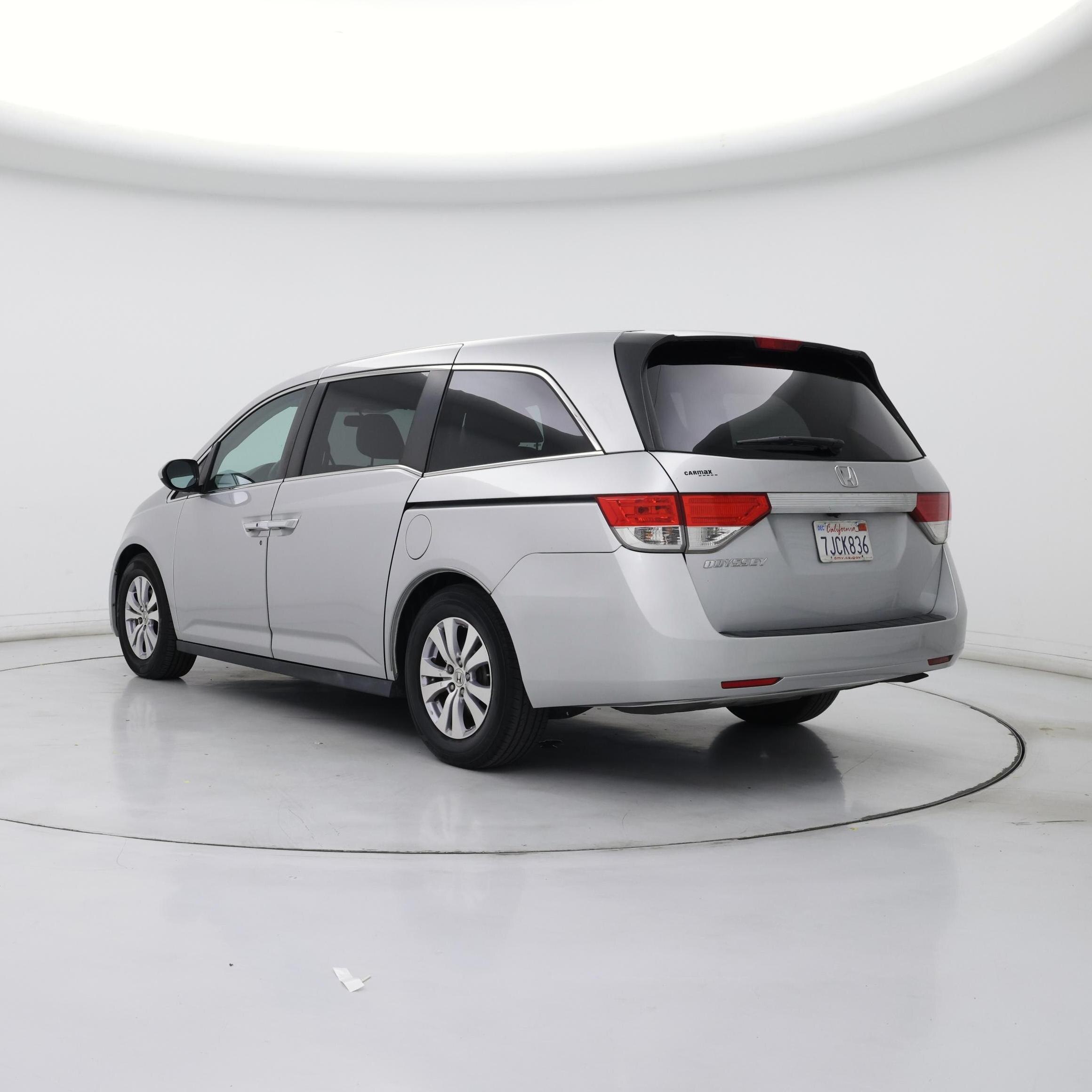 Thumbnail: 2015 Honda Odyssey - 2