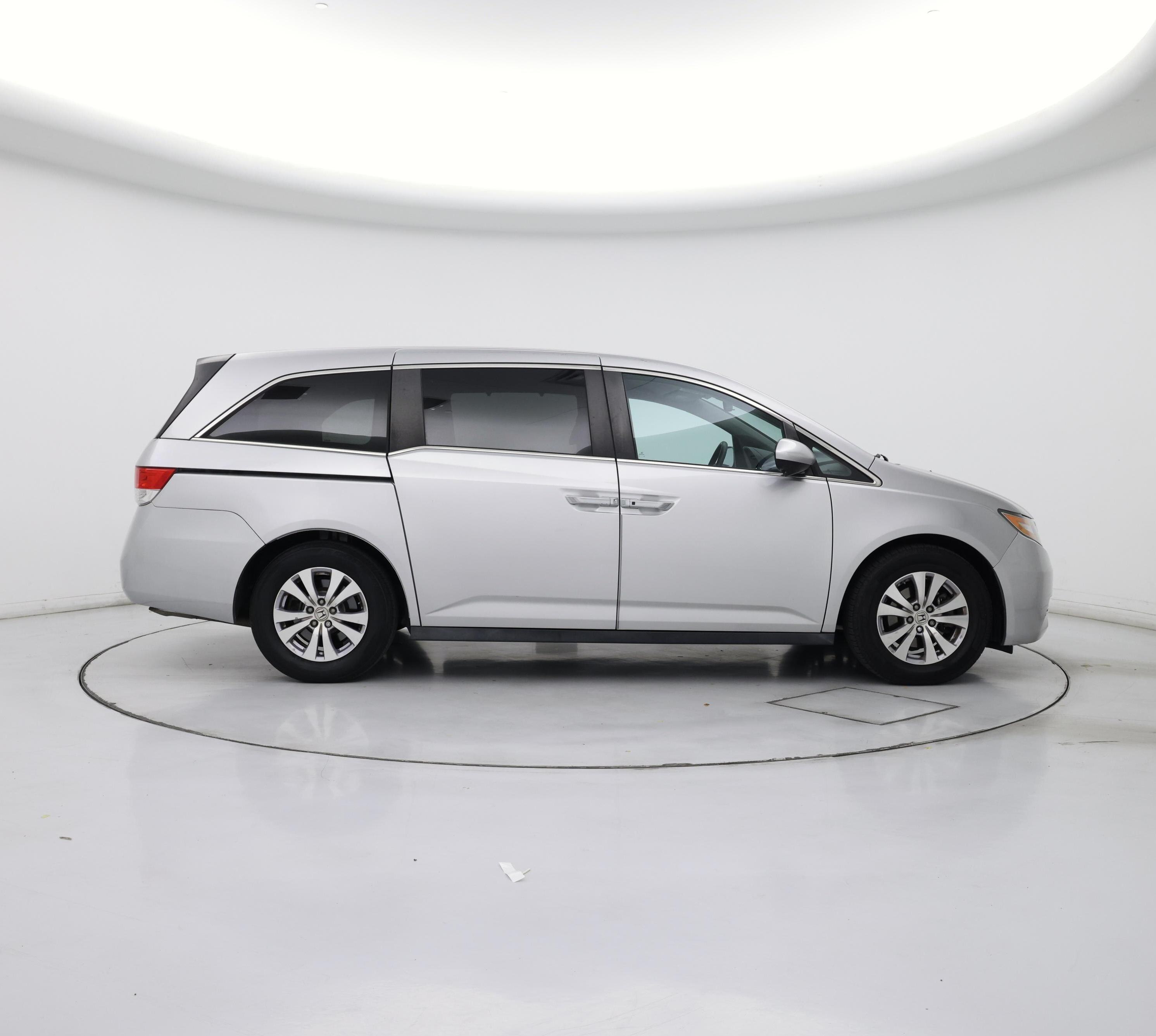 Thumbnail: 2015 Honda Odyssey - 7