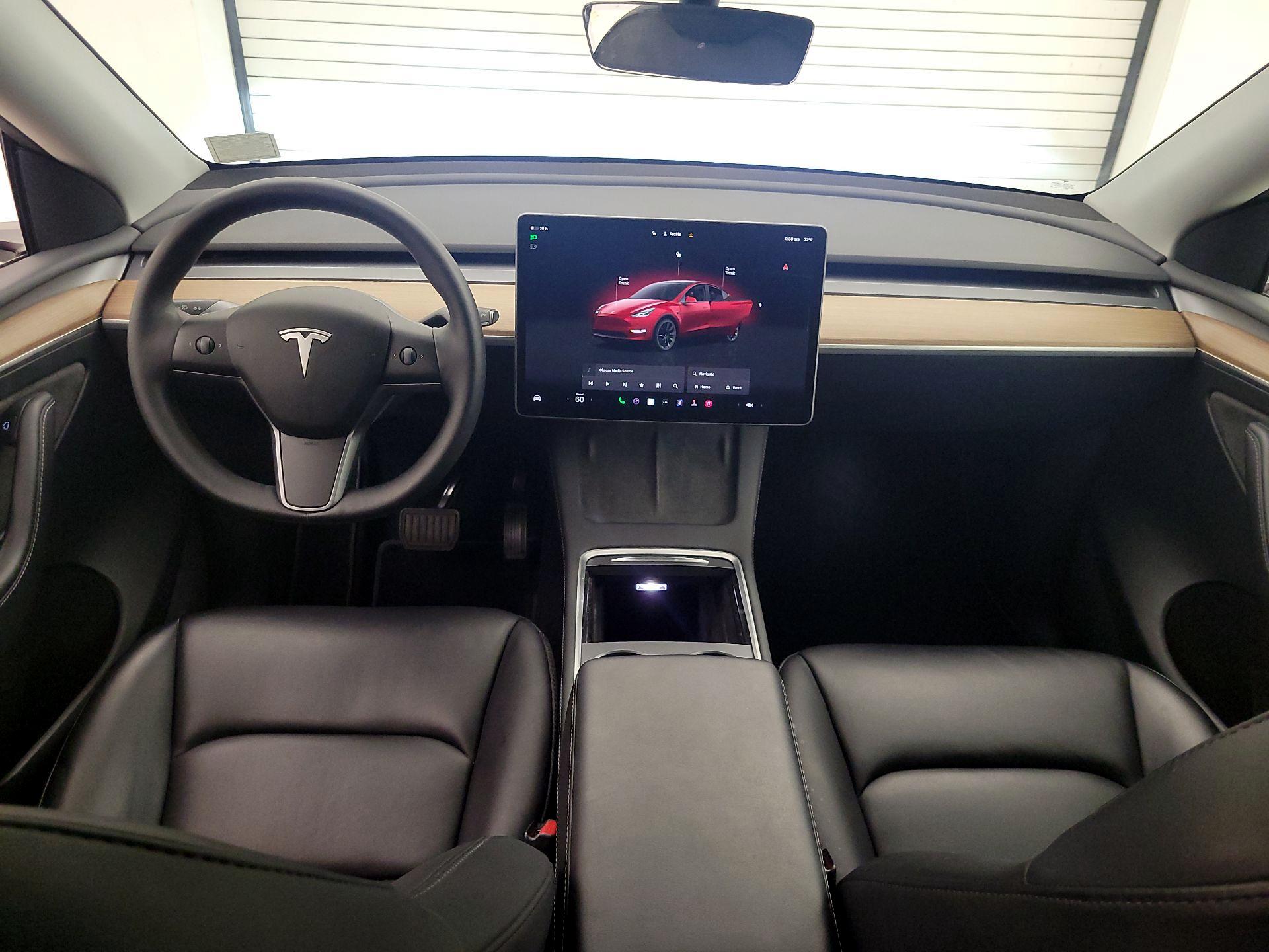 Thumbnail: 2023 Tesla Model Y - 9