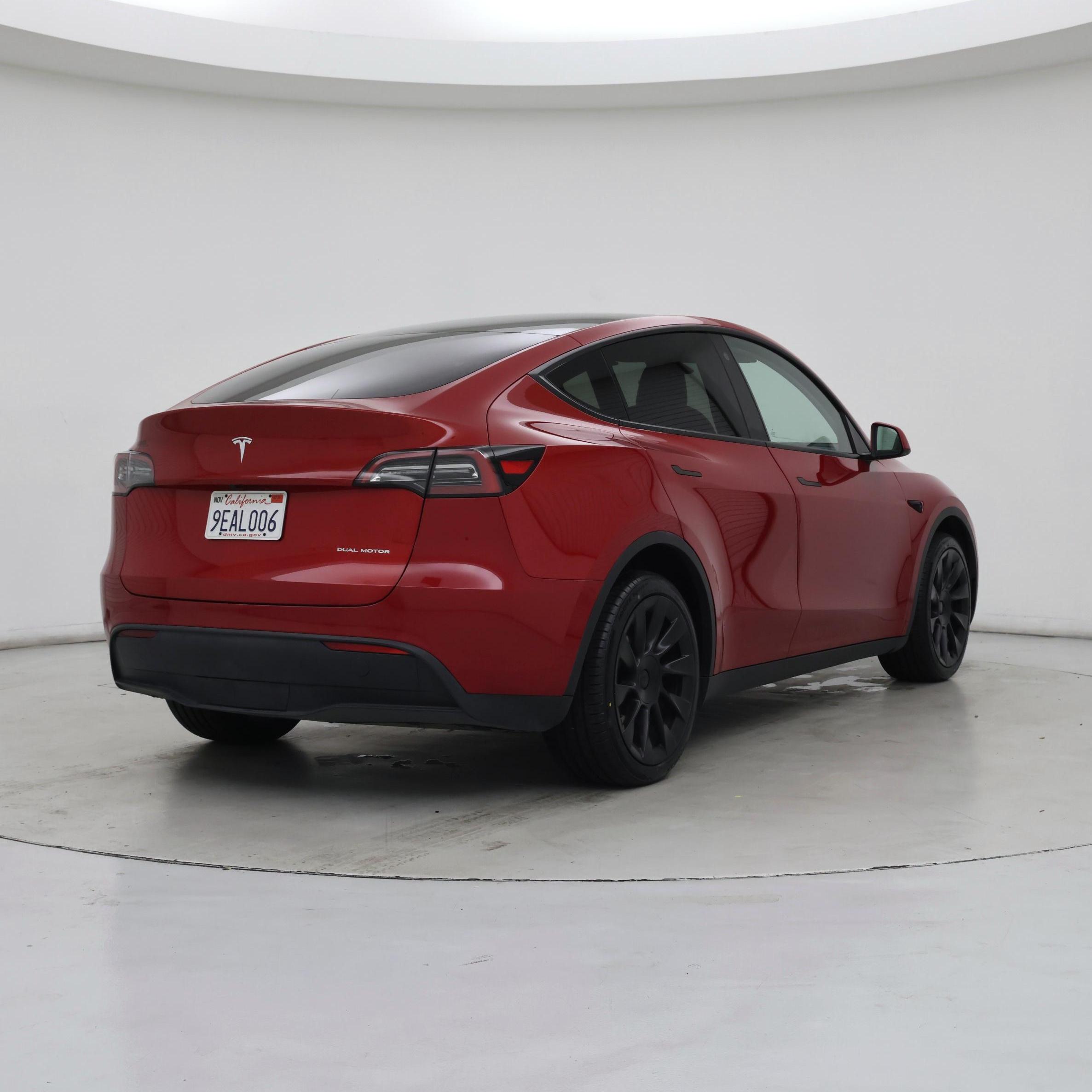 Thumbnail: 2023 Tesla Model Y - 8