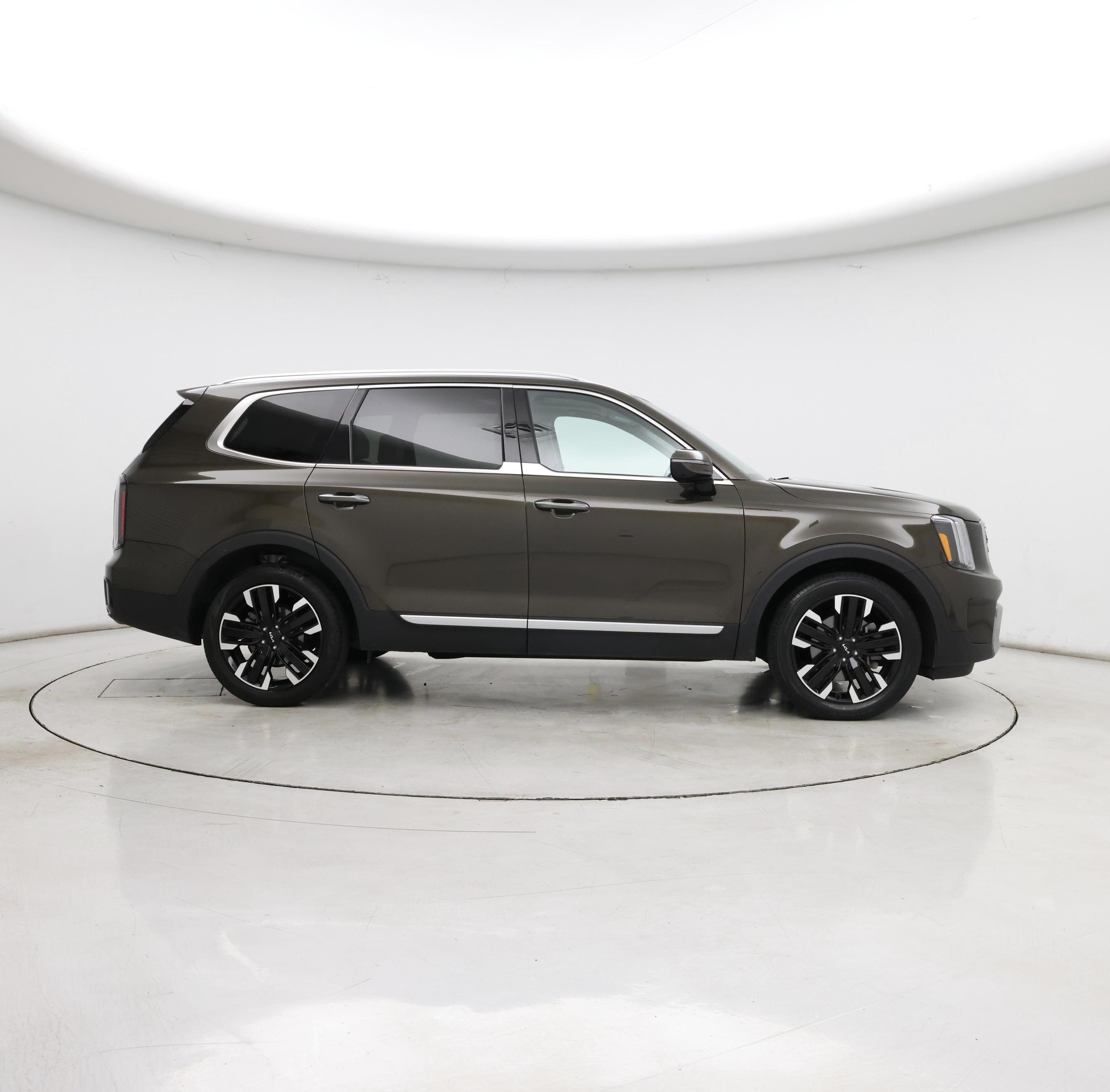 Thumbnail: 2023 Kia Telluride - 7