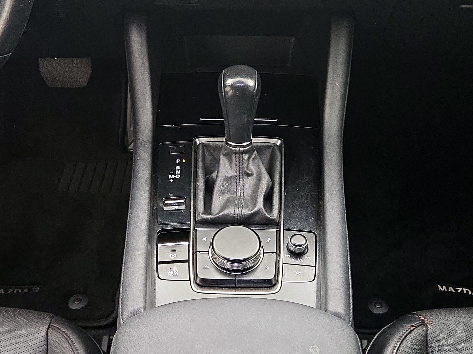Thumbnail: 2019 Mazda Mazda3 - 16