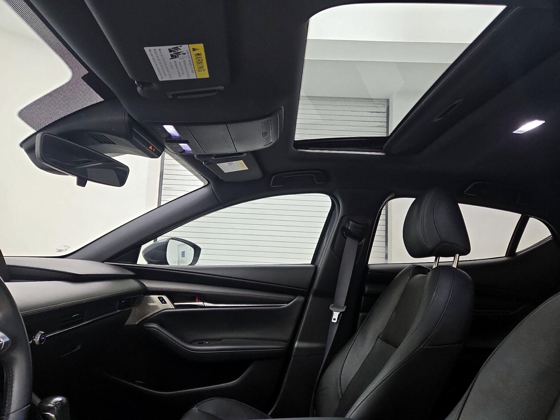 Thumbnail: 2019 Mazda Mazda3 - 18