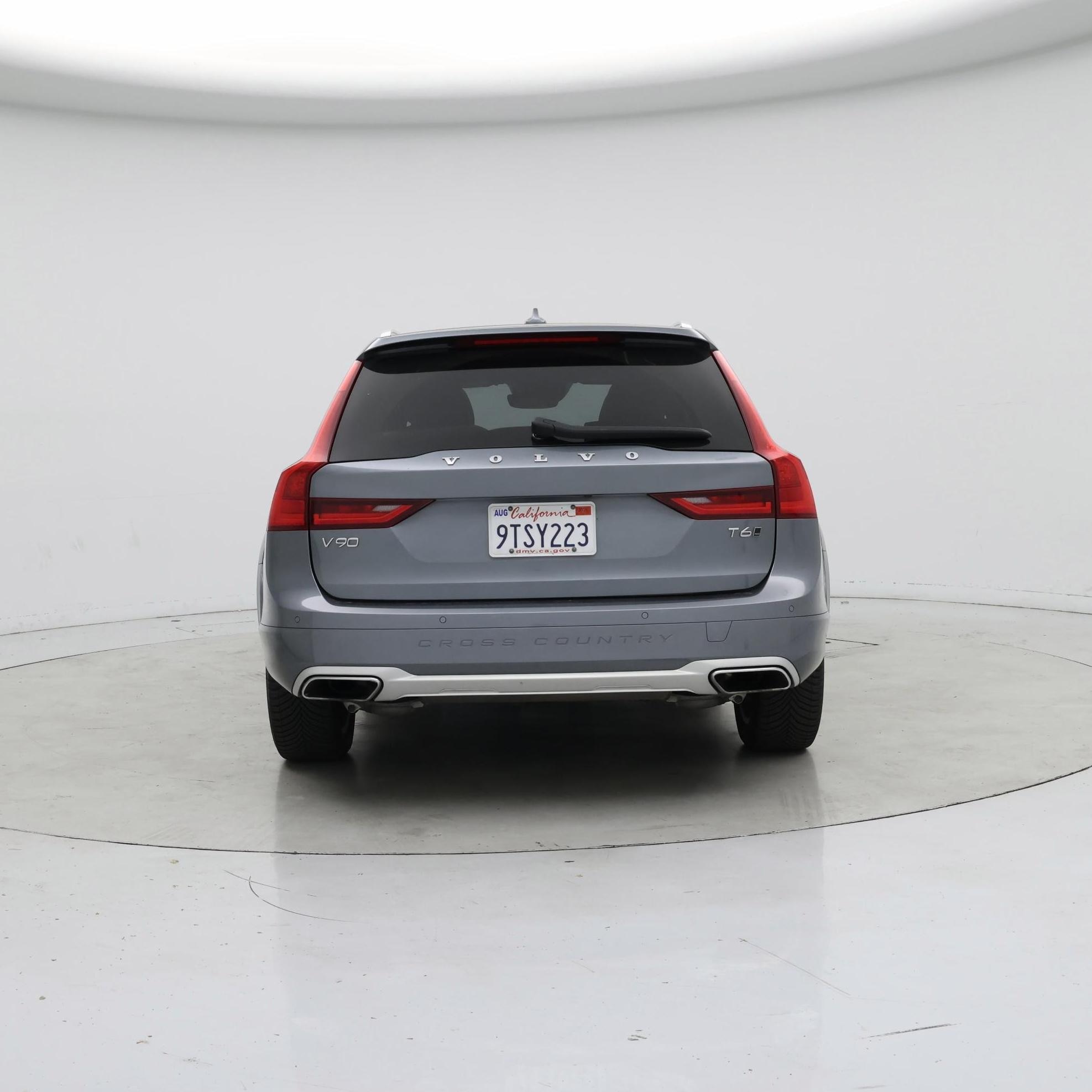 Thumbnail: 2020 Volvo V90 - 6
