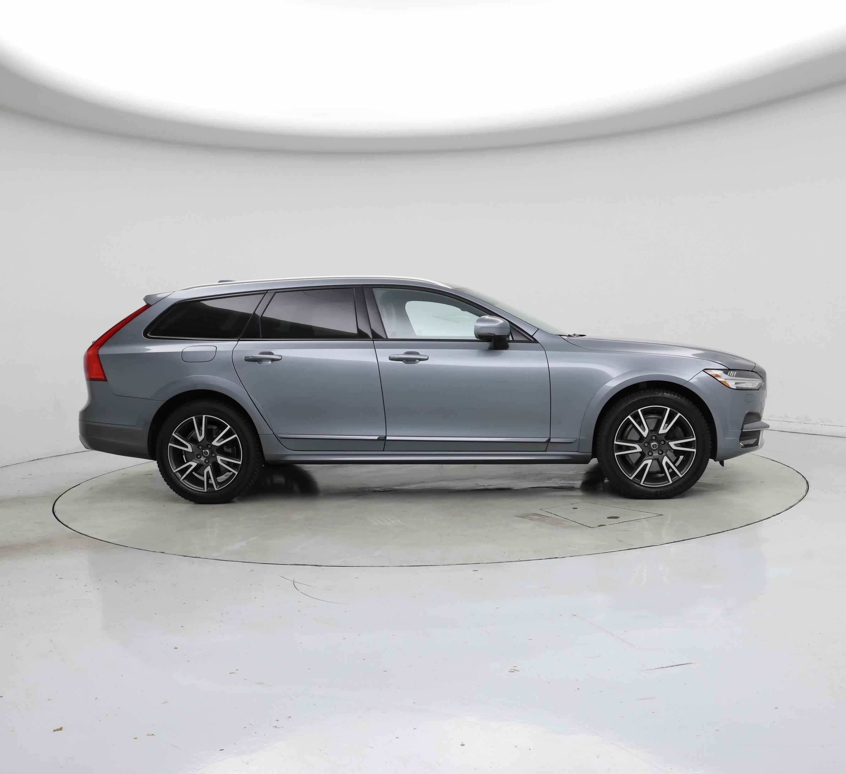 Thumbnail: 2020 Volvo V90 - 7