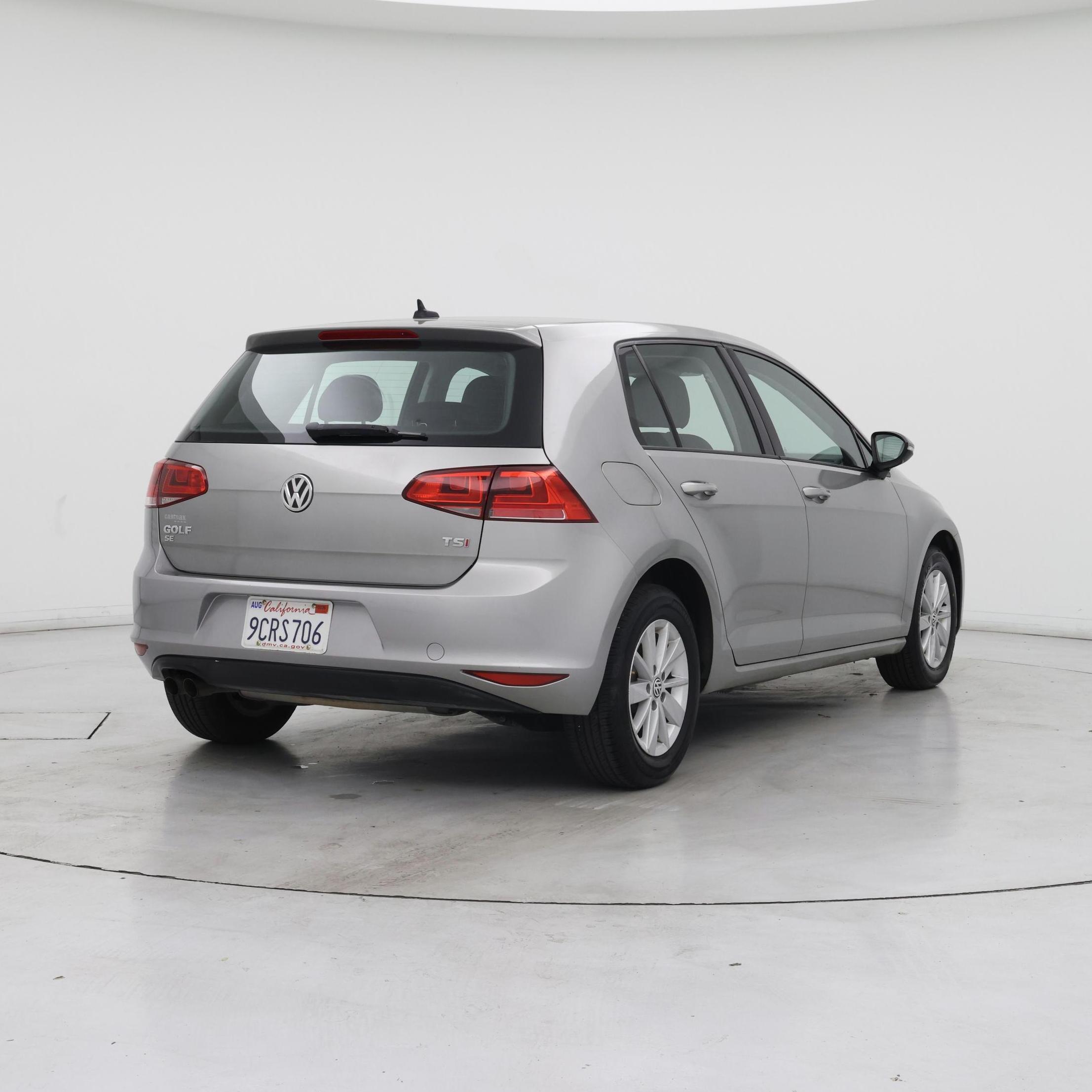 Thumbnail: 2017 Volkswagen Golf - 8
