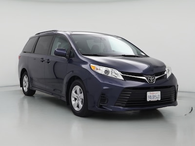 2018 Toyota Sienna LE