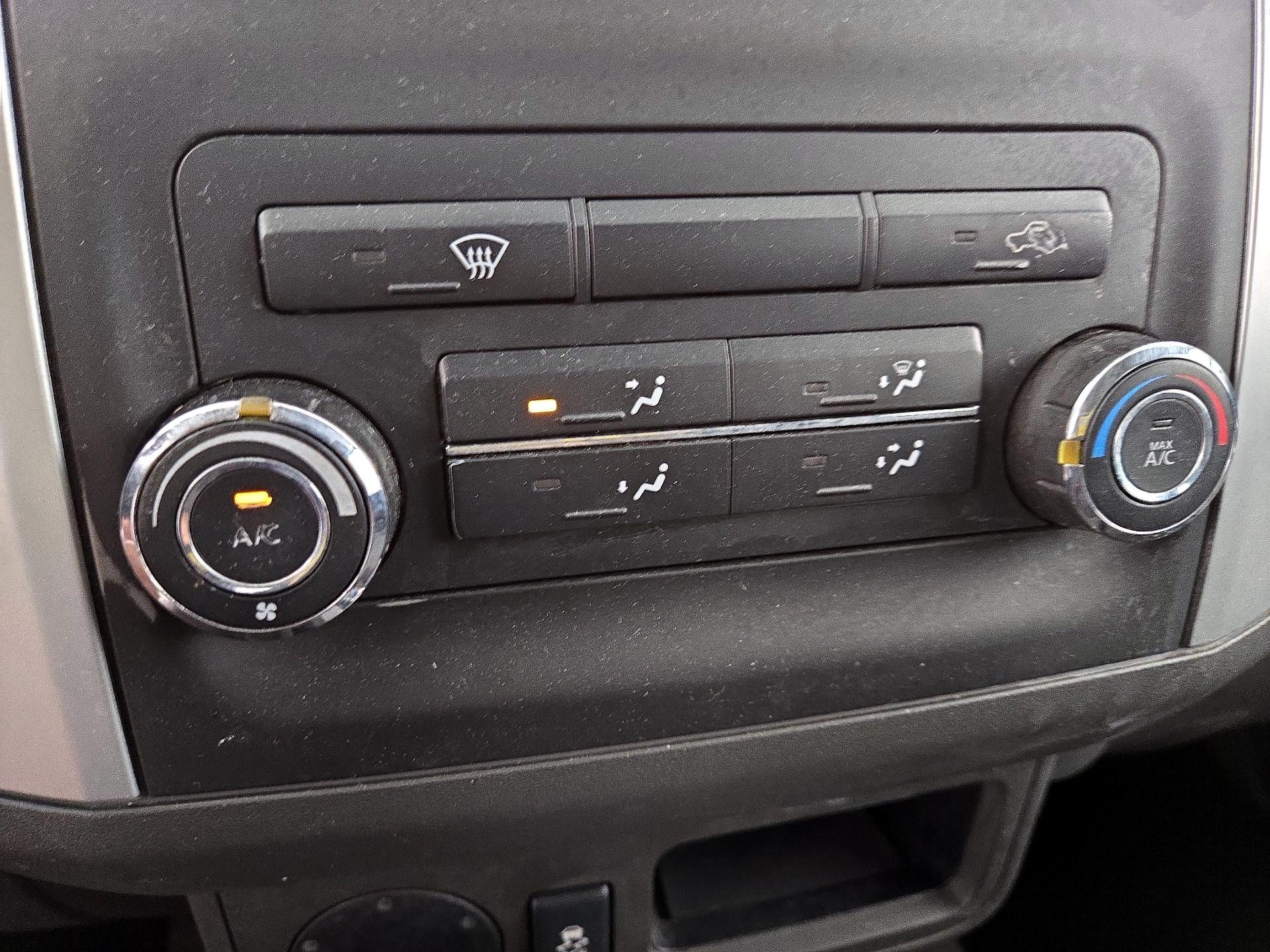 Thumbnail: 2014 Nissan Frontier - 15