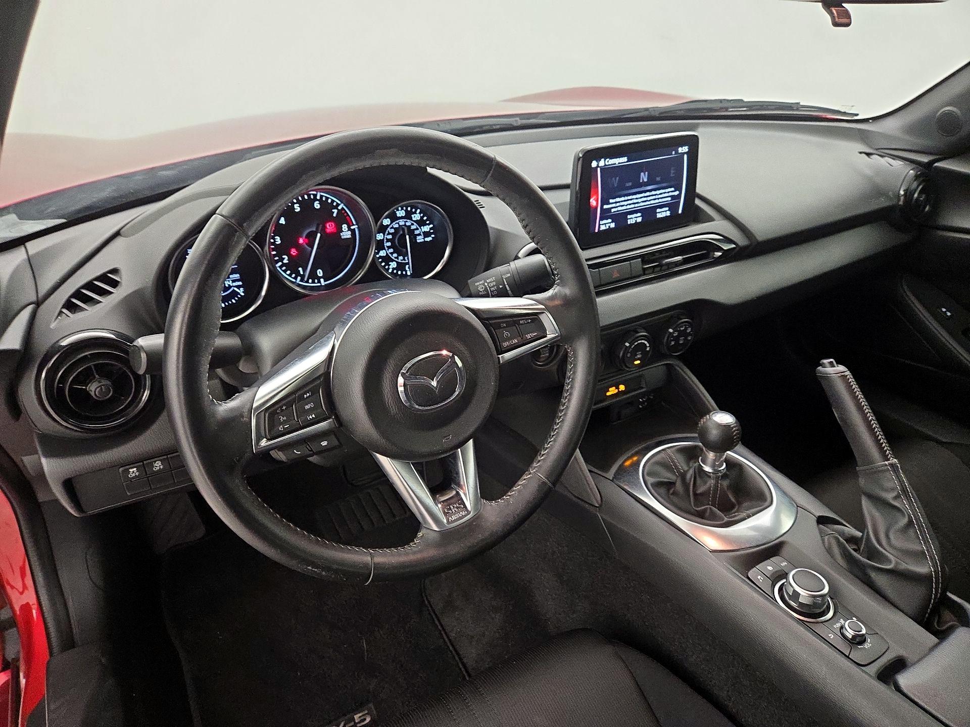 Thumbnail: 2021 Mazda MX-5 Miata - 9