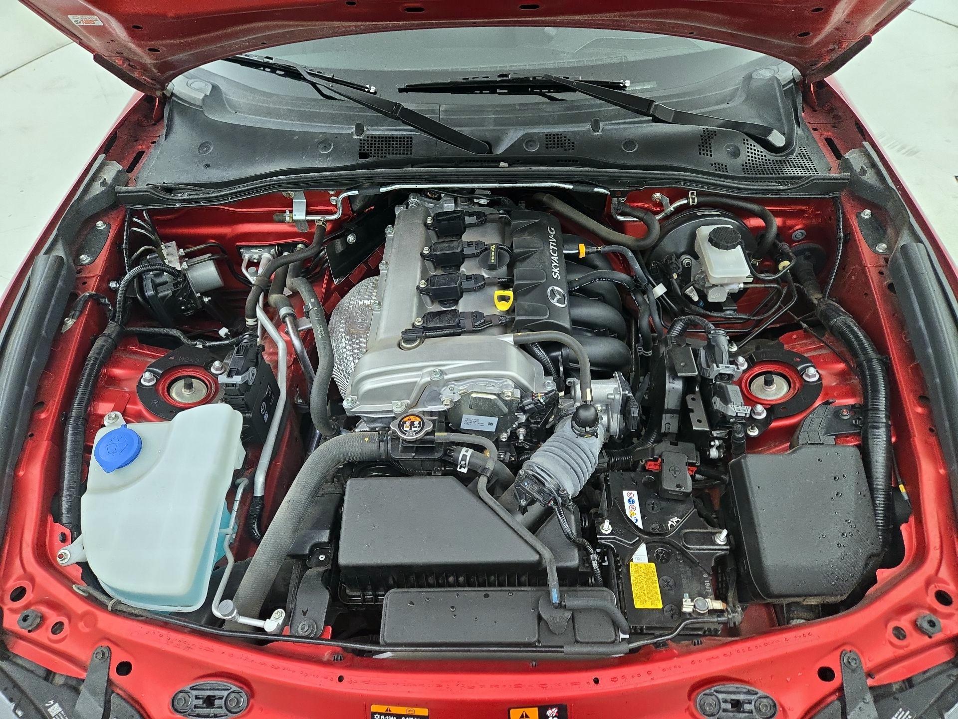 Thumbnail: 2021 Mazda MX-5 Miata - 20
