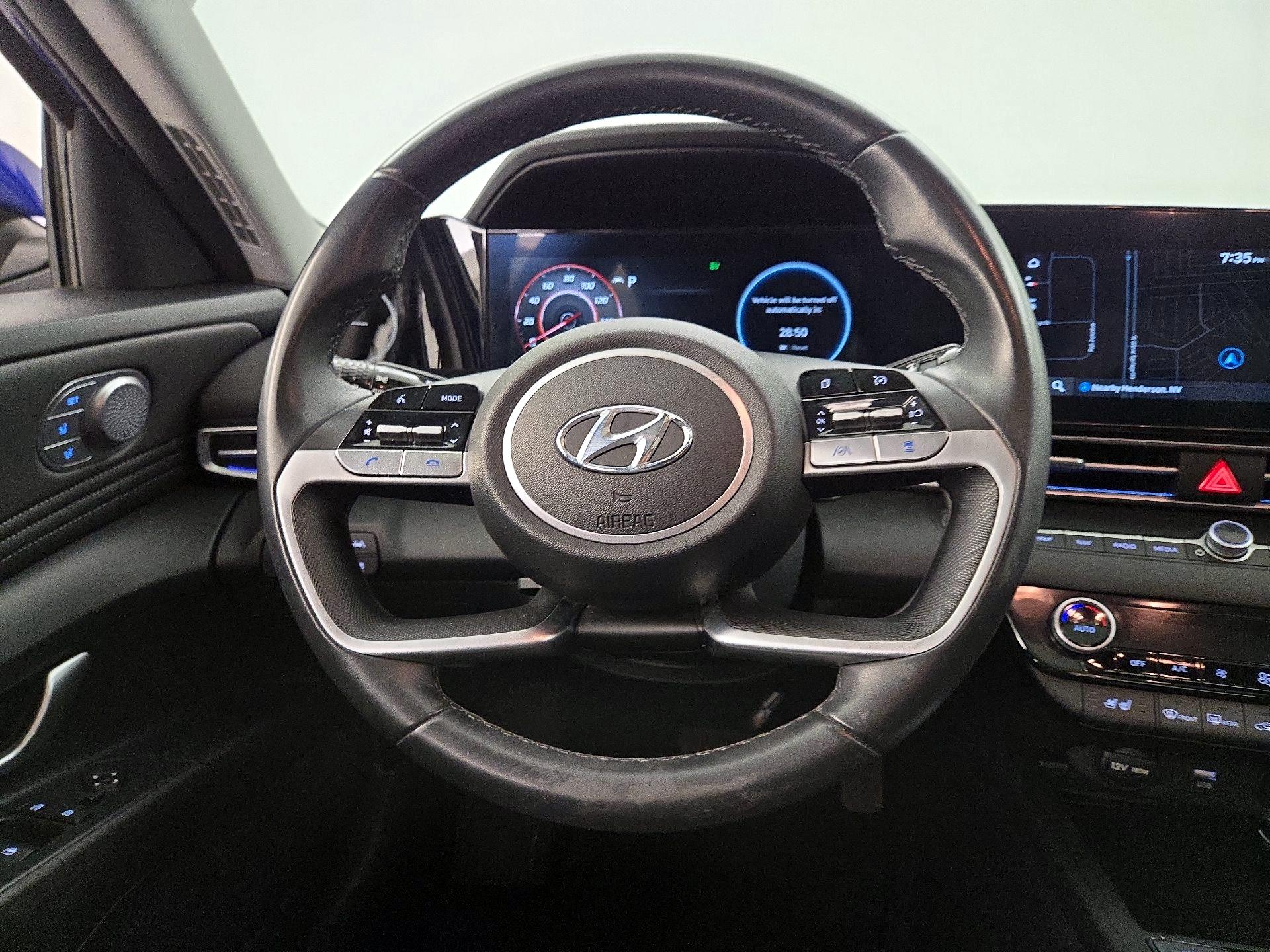 Thumbnail: 2023 Hyundai Elantra - 10