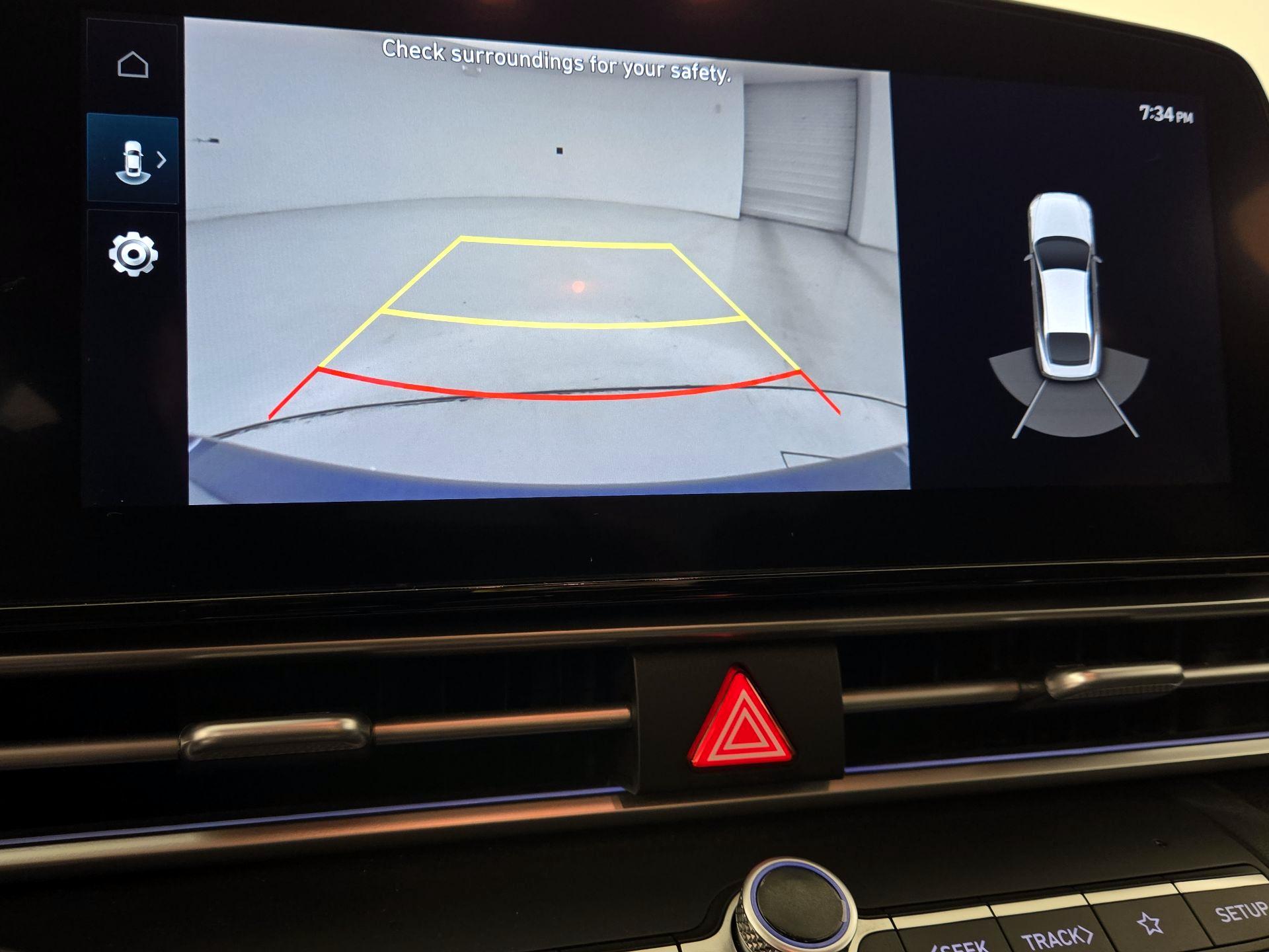 Thumbnail: 2023 Hyundai Elantra - 15