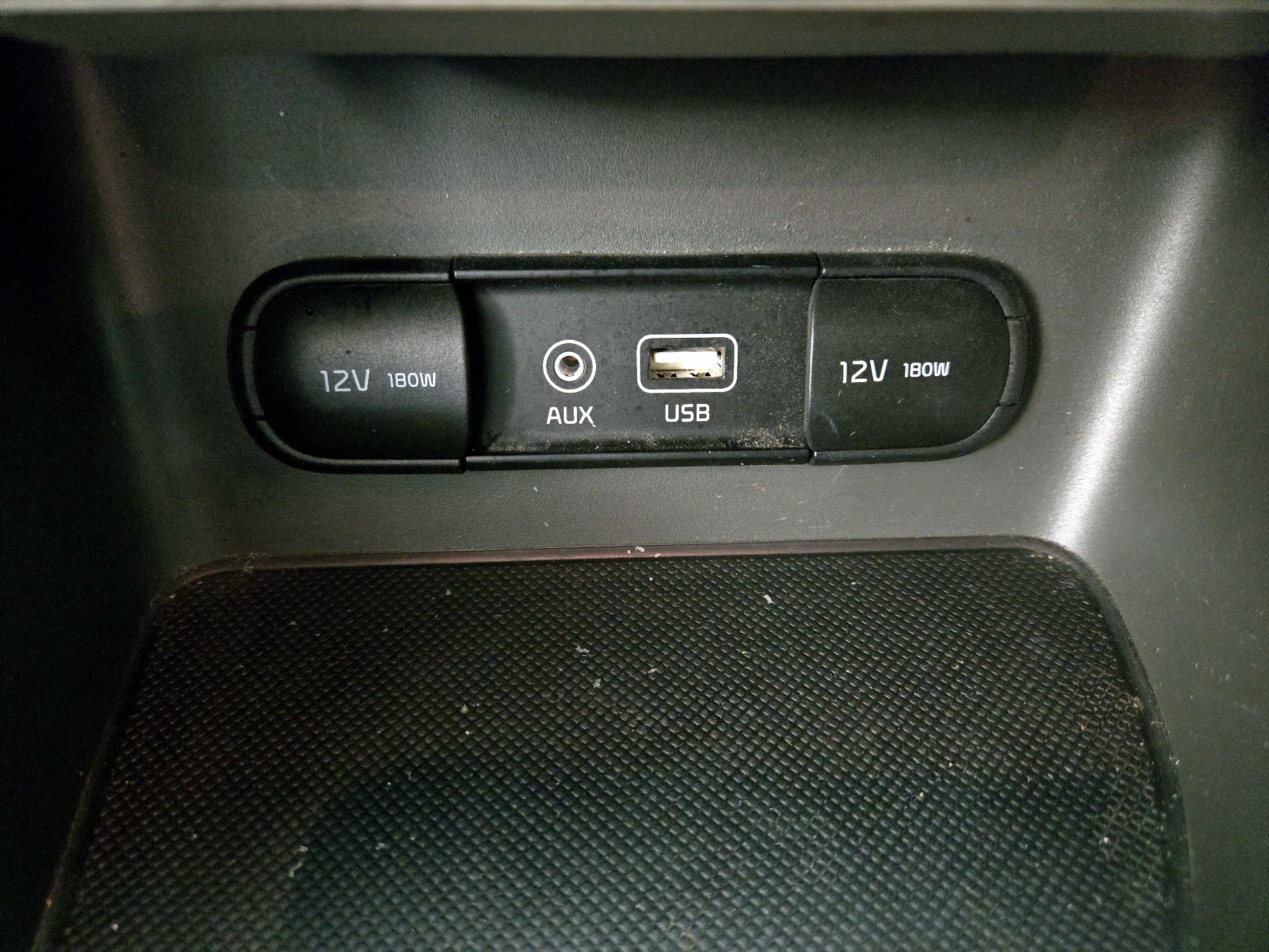 Thumbnail: 2017 Kia Sportage - 18