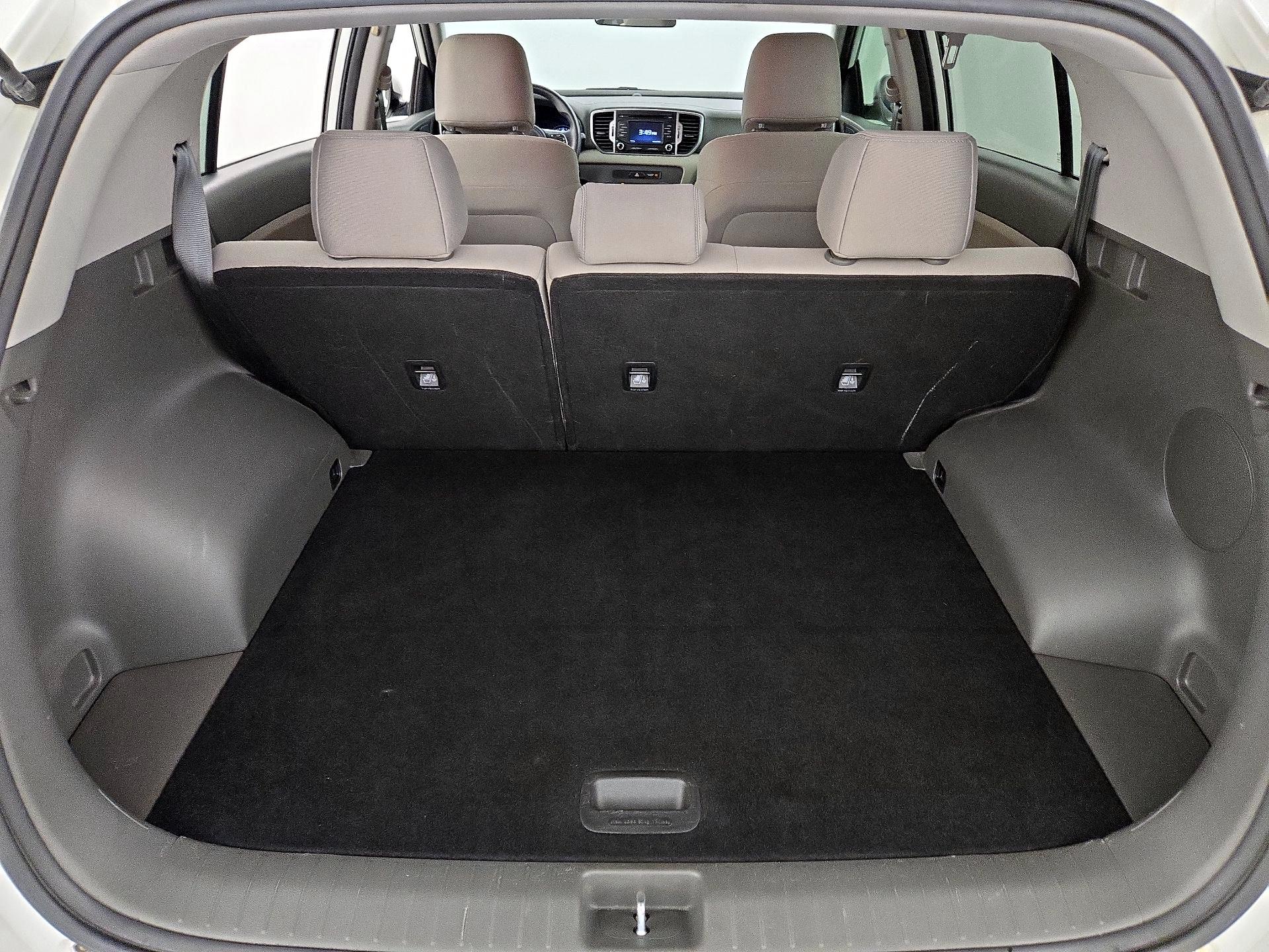 Thumbnail: 2017 Kia Sportage - 20