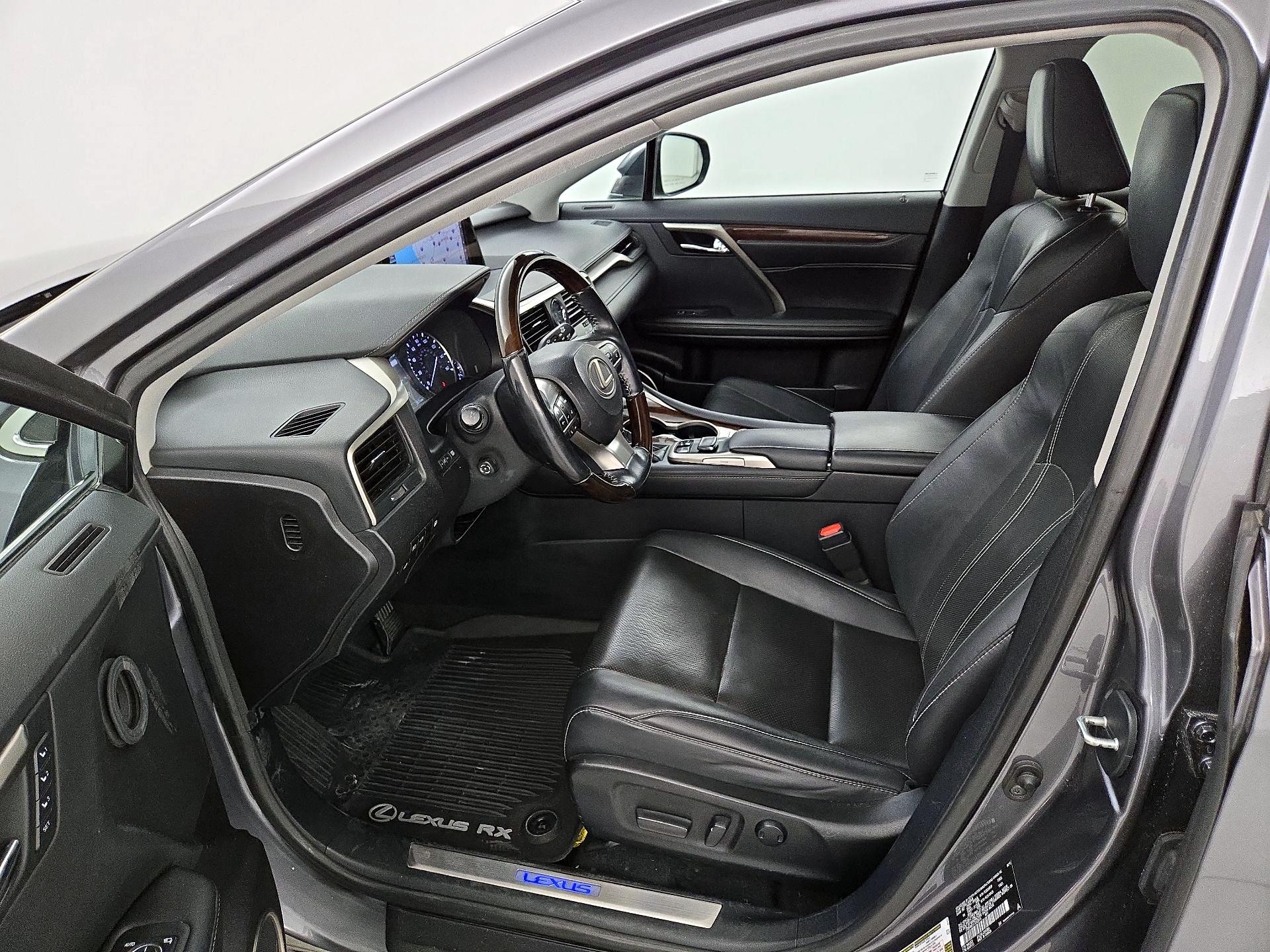 Thumbnail: 2018 Lexus RX - 11