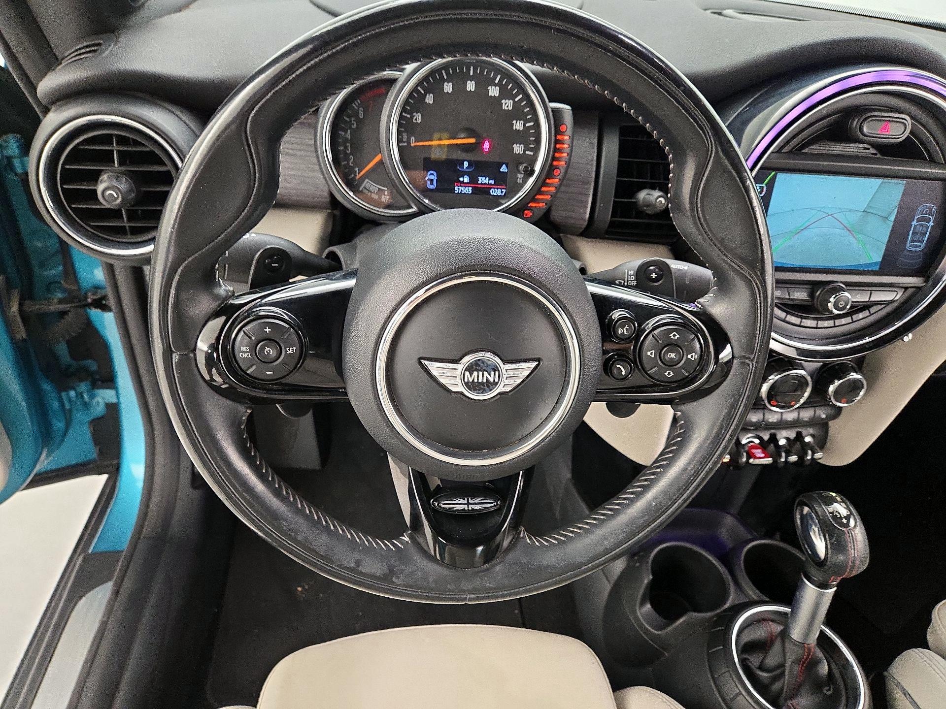 Thumbnail: 2016 MINI Cooper - 10