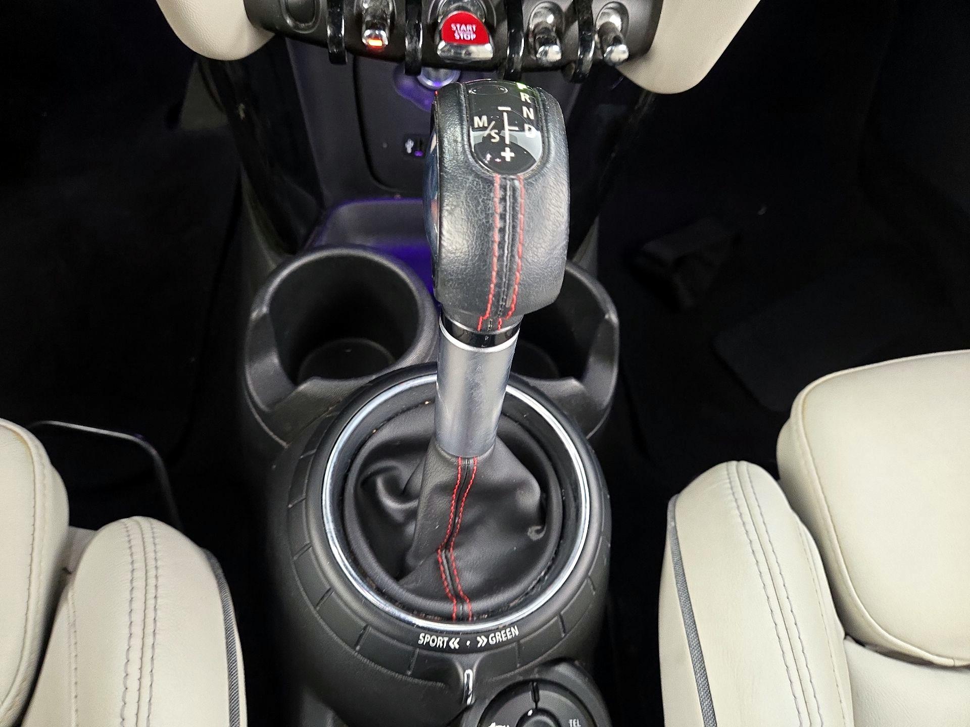 Thumbnail: 2016 MINI Cooper - 17