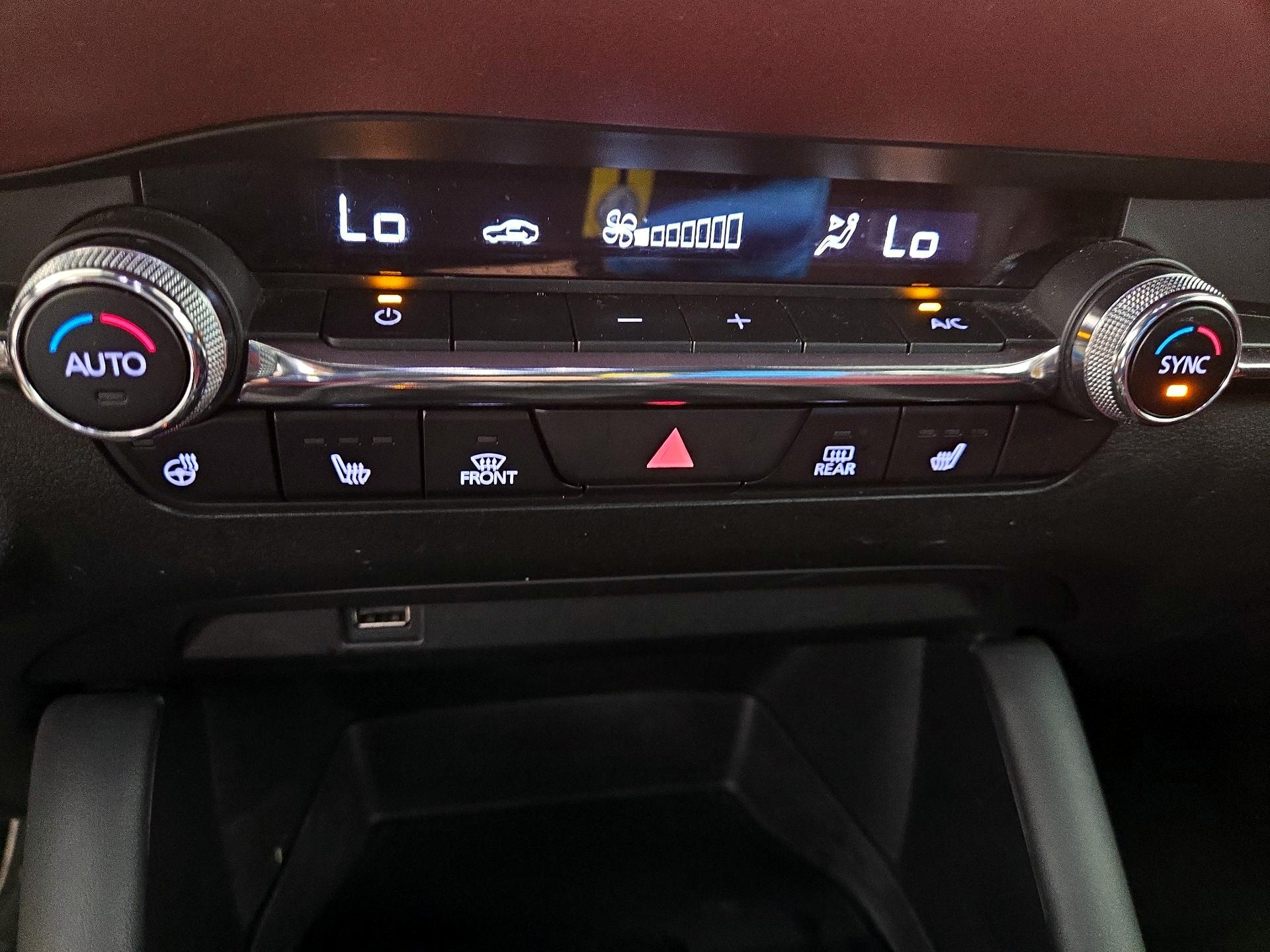 Thumbnail: 2021 Mazda Mazda3 - 16