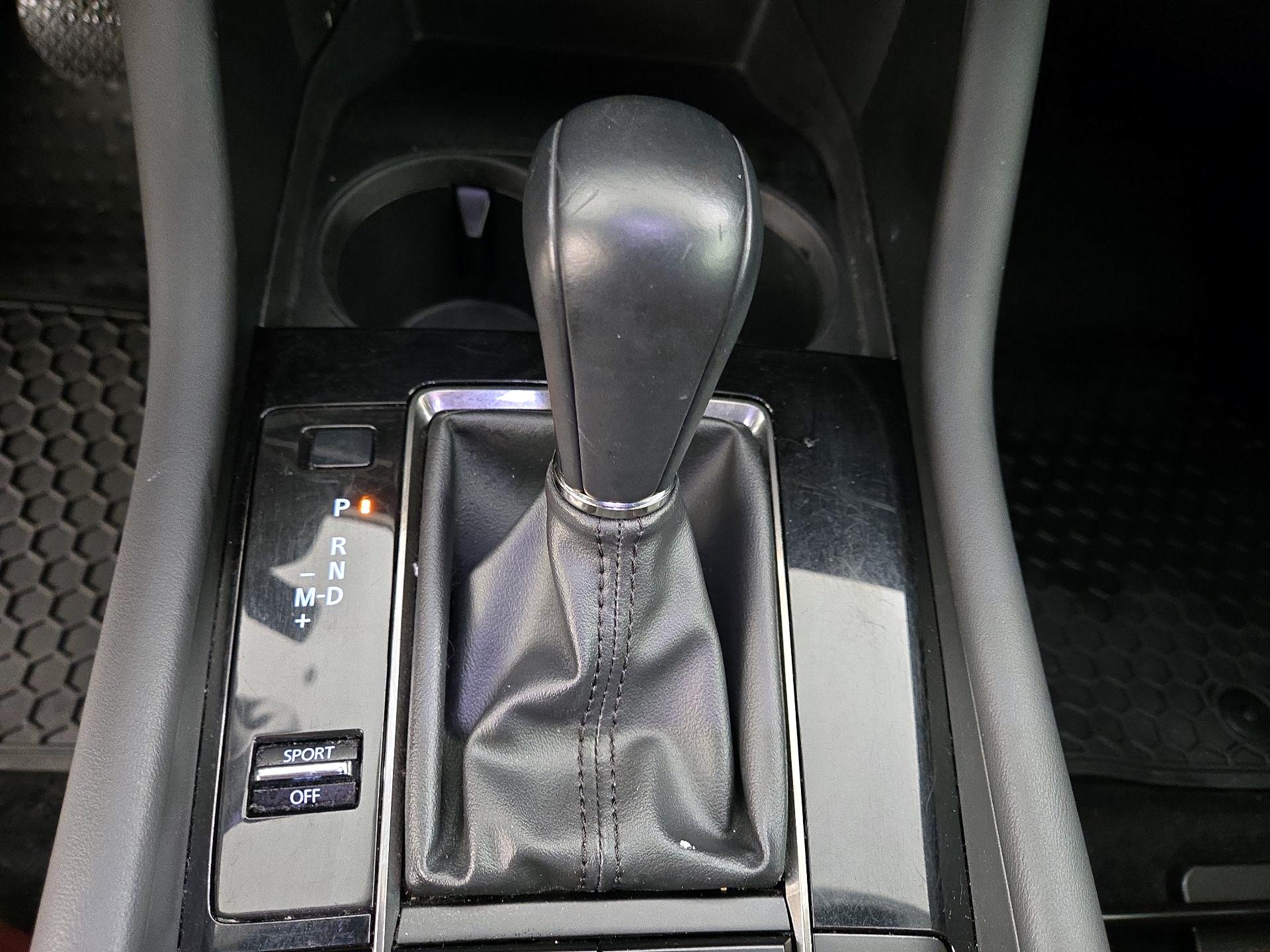 Thumbnail: 2021 Mazda Mazda3 - 17