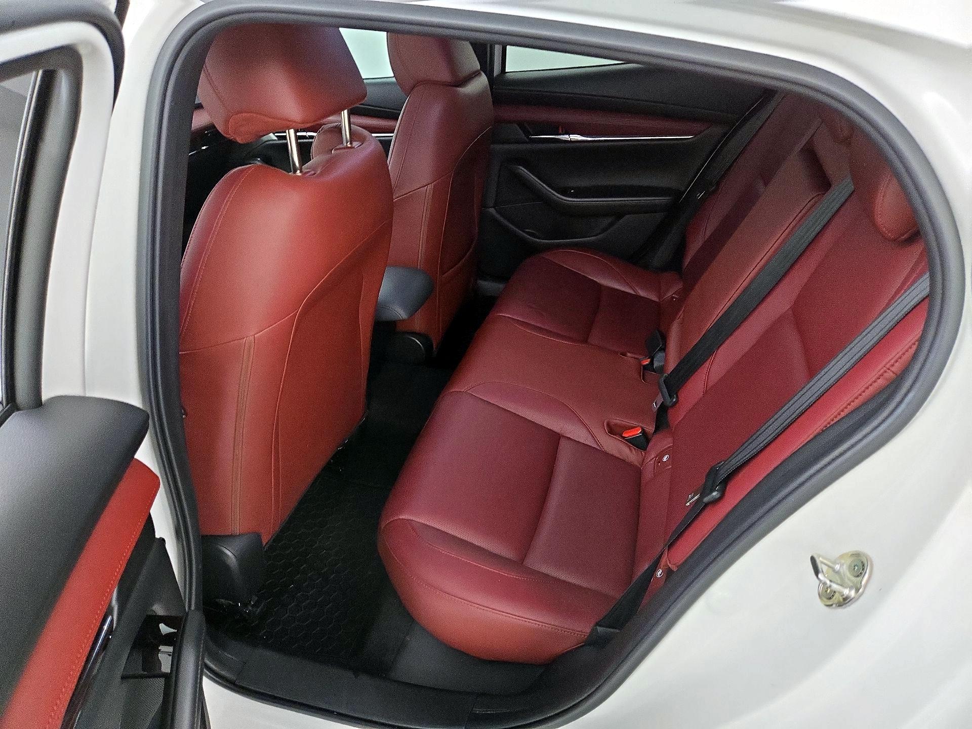 Thumbnail: 2021 Mazda Mazda3 - 20