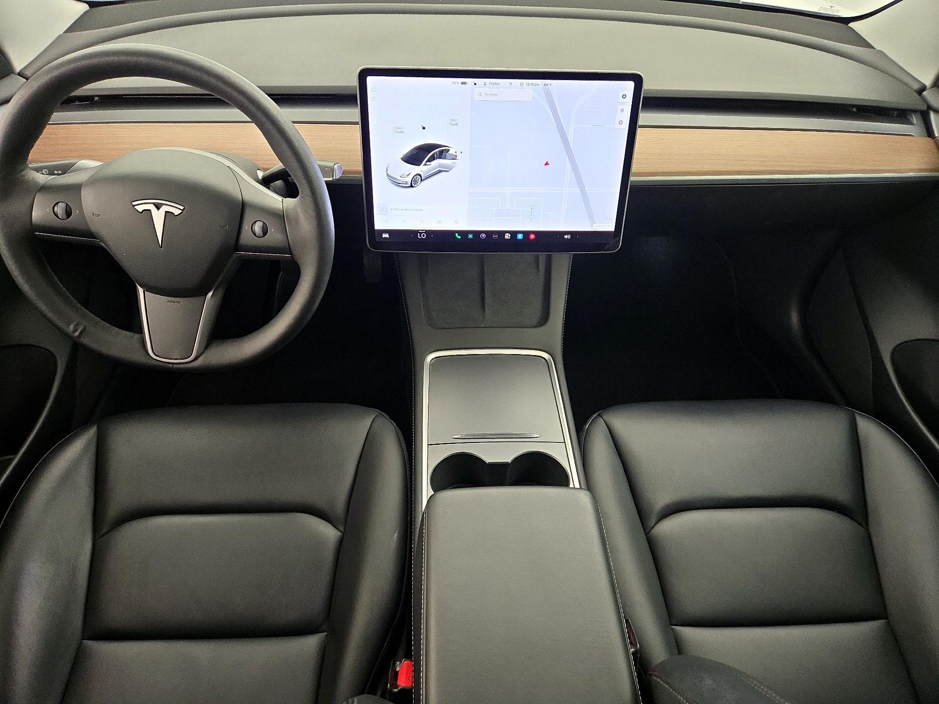 Thumbnail: 2022 Tesla Model 3 - 9