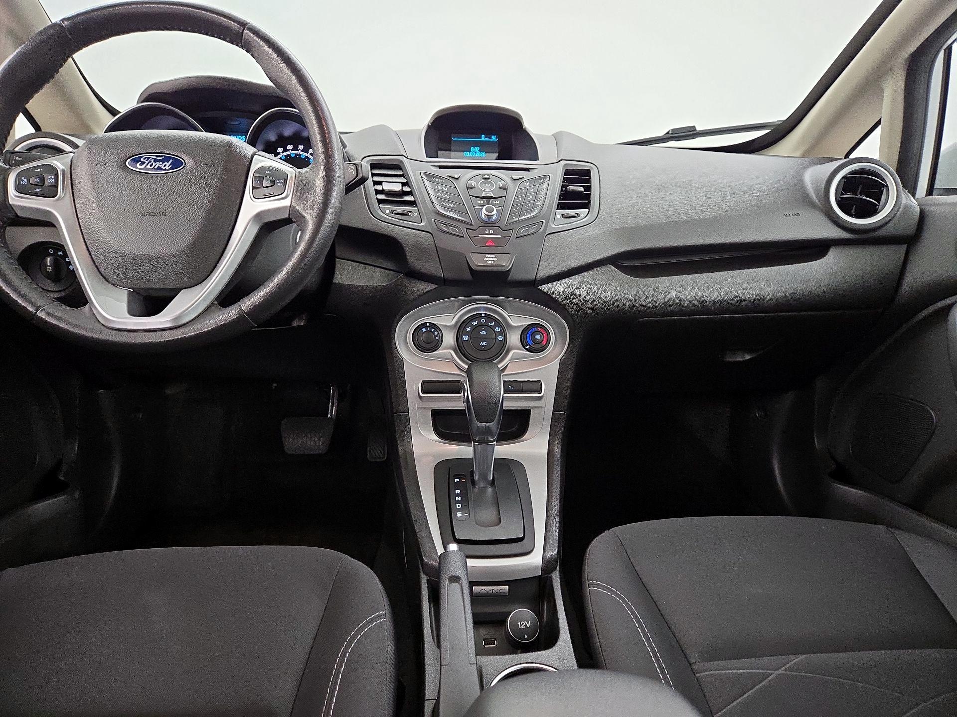 Thumbnail: 2016 Ford Fiesta - 9