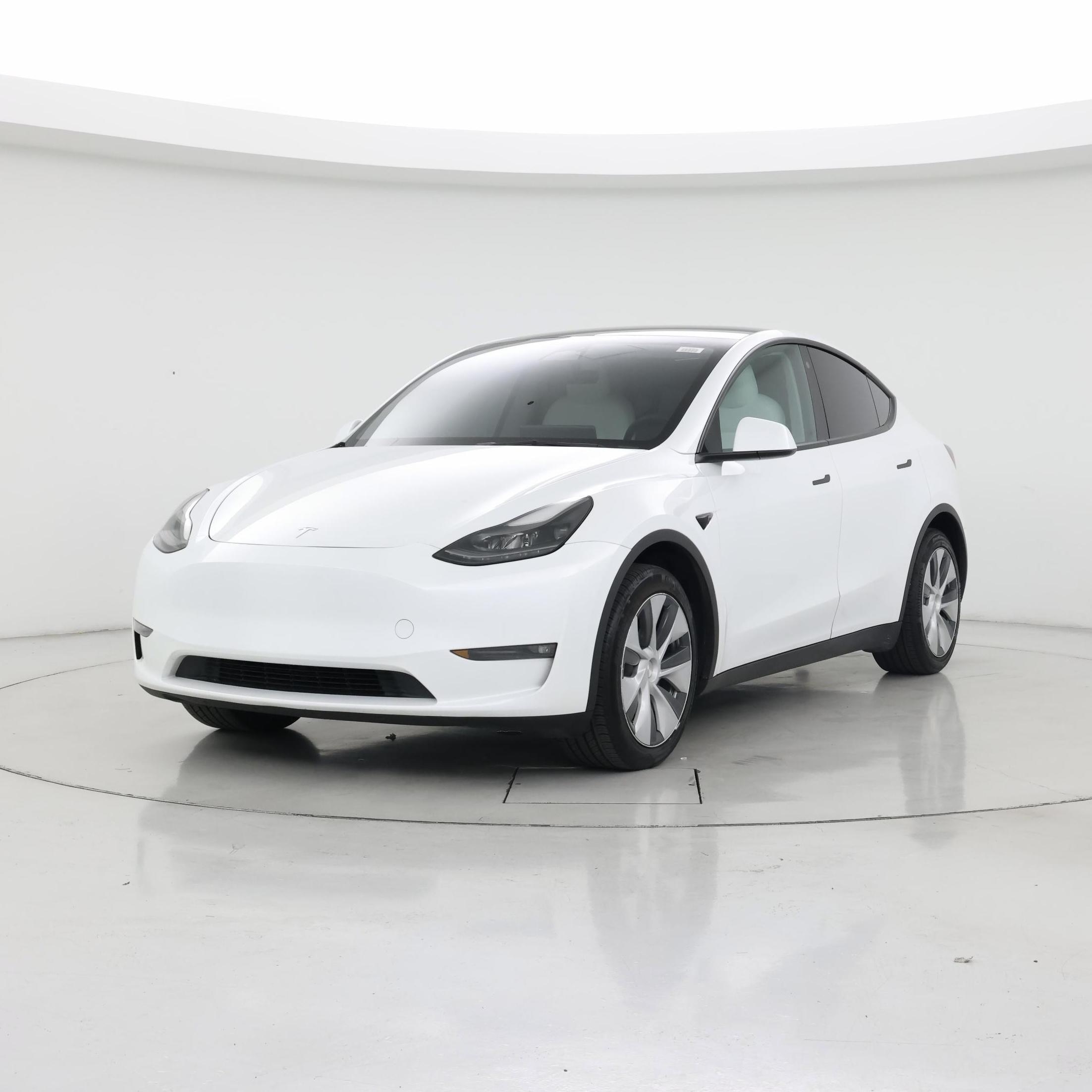 Thumbnail: 2023 Tesla Model Y - 4