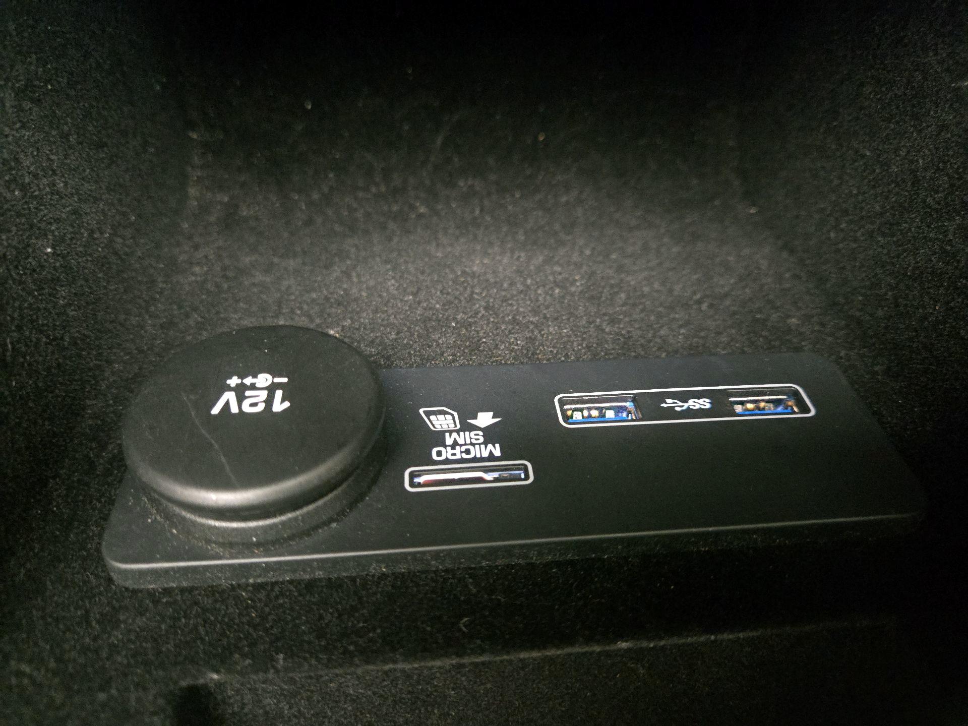 Thumbnail: 2020 Jaguar XF - 19