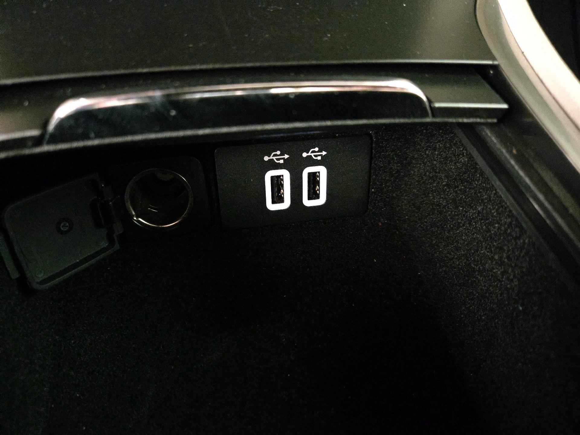 Thumbnail: 2017 Lincoln MKC - 19