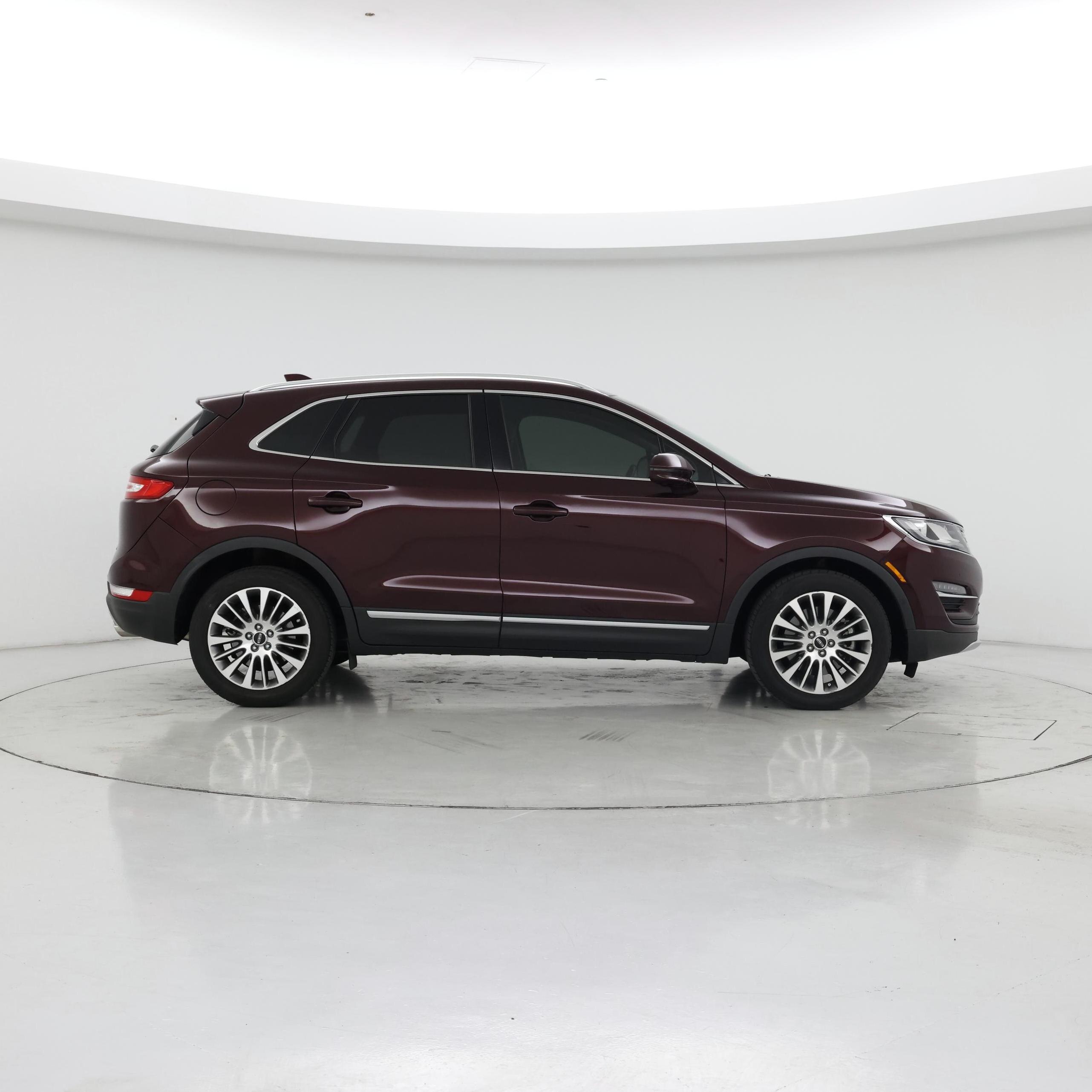 Thumbnail: 2017 Lincoln MKC - 7