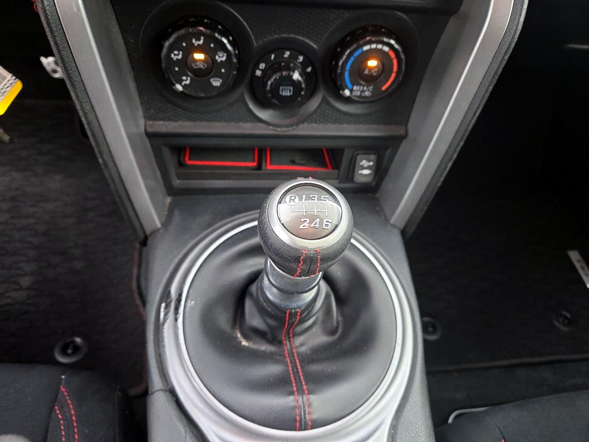 Thumbnail: 2014 Scion FR-S - 16