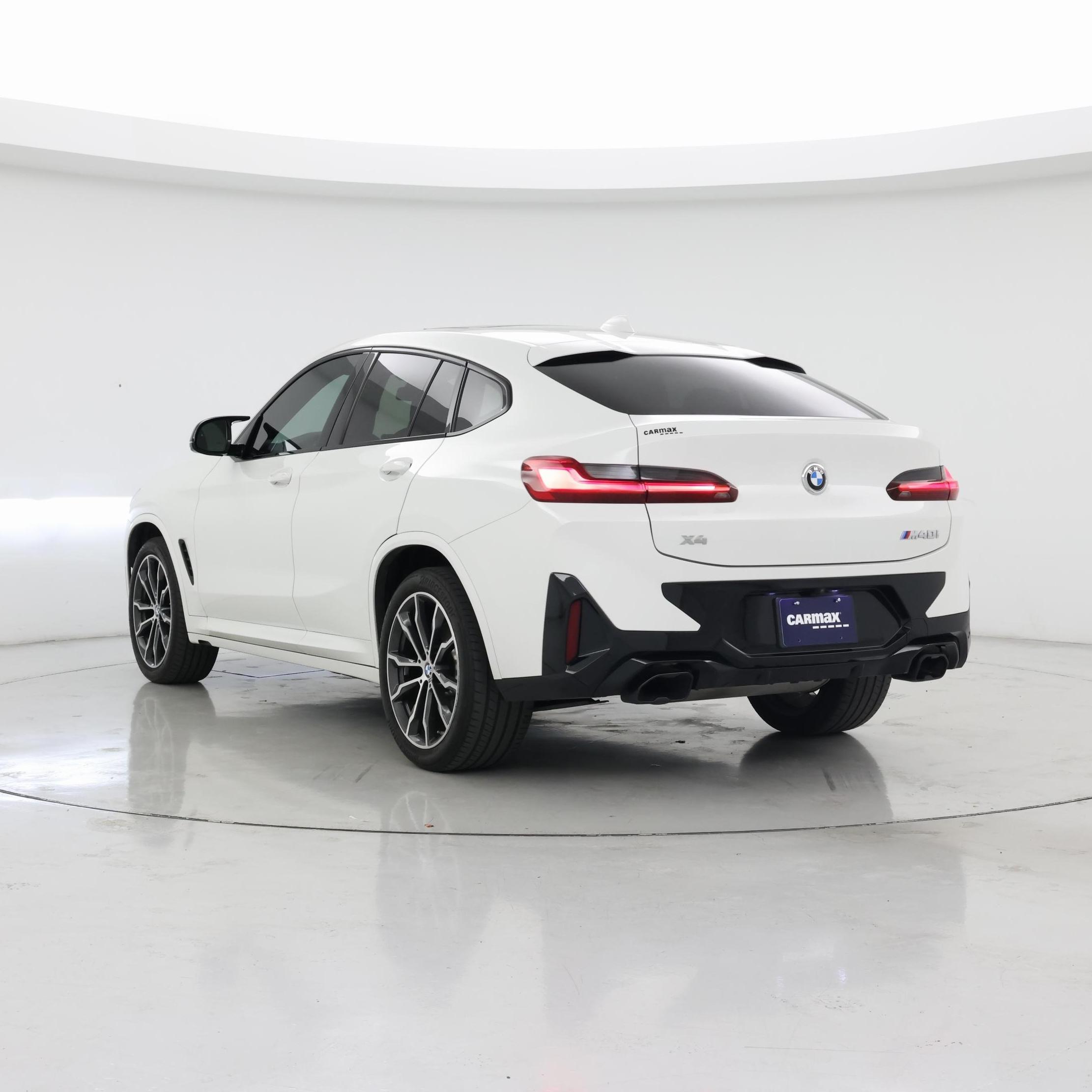 Thumbnail: 2023 BMW X4 - 2